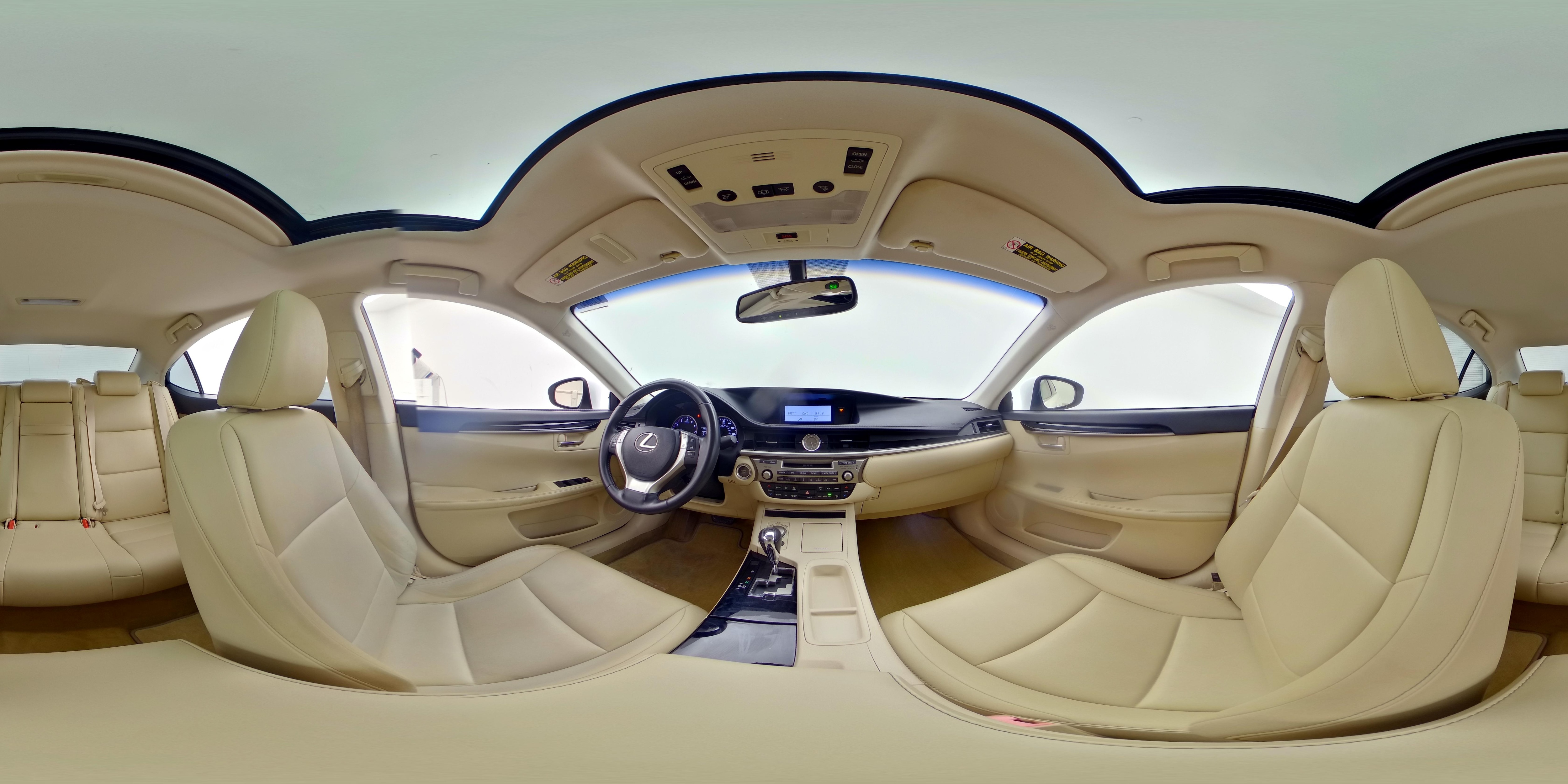 2014 Lexus ES 350 - Photo 24