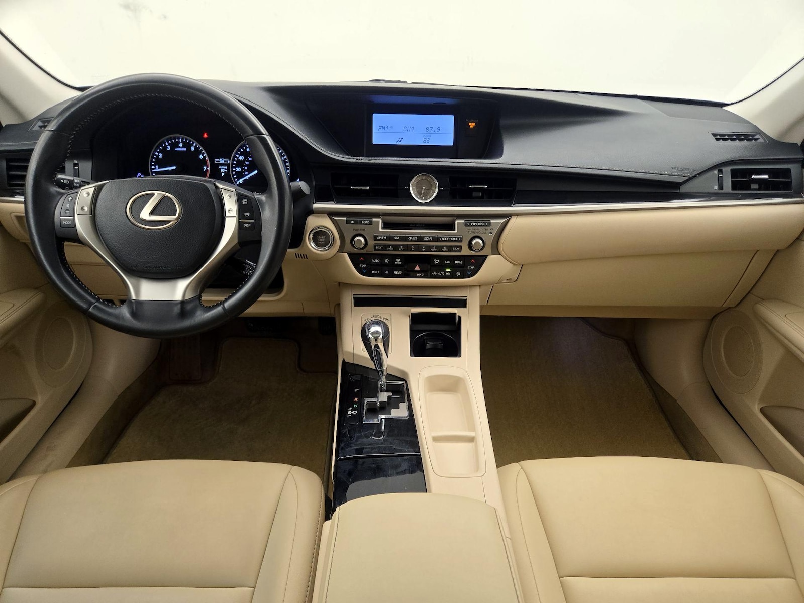 2014 Lexus ES 350 - Photo 10