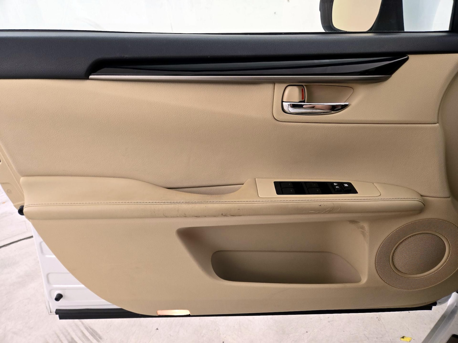 2014 Lexus ES 350 - Photo 13