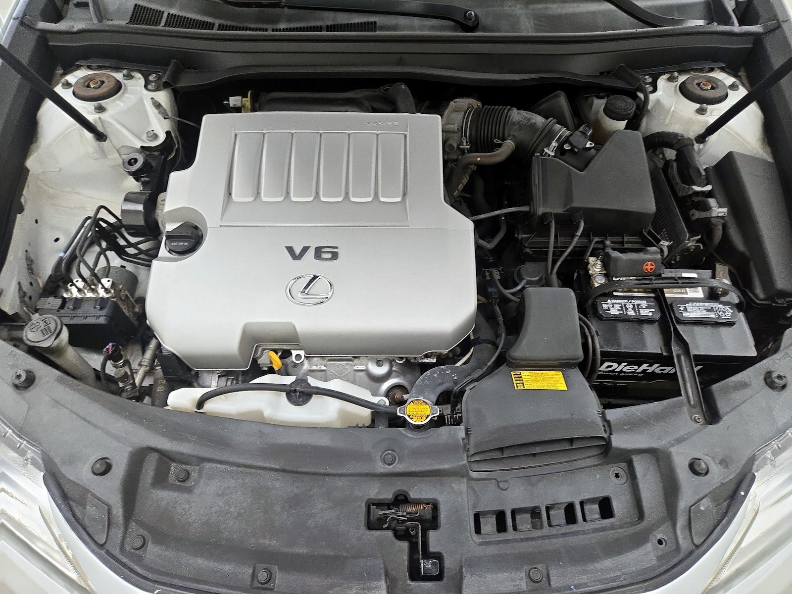 2014 Lexus ES 350 - Photo 22