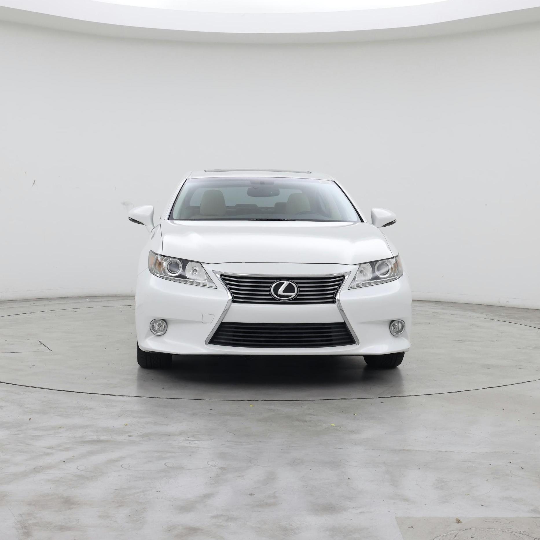 Thumbnail: 2014 Lexus ES - 5