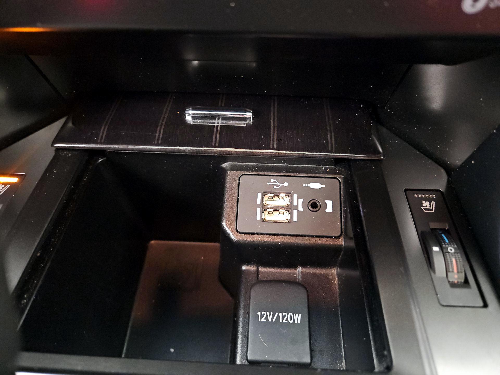 Thumbnail: 2023 Lexus GX - 19