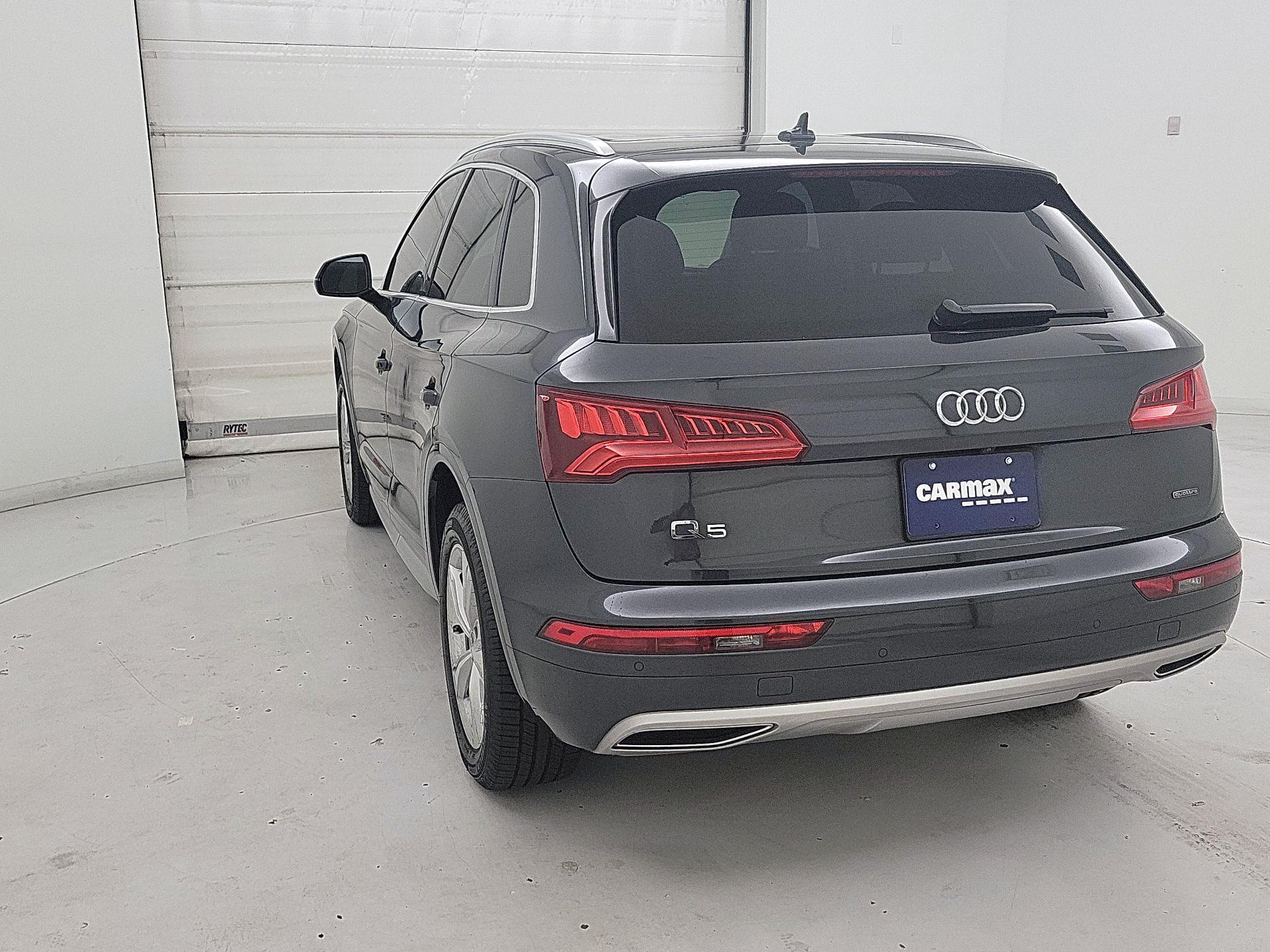 Thumbnail: 2020 Audi Q5 - 7