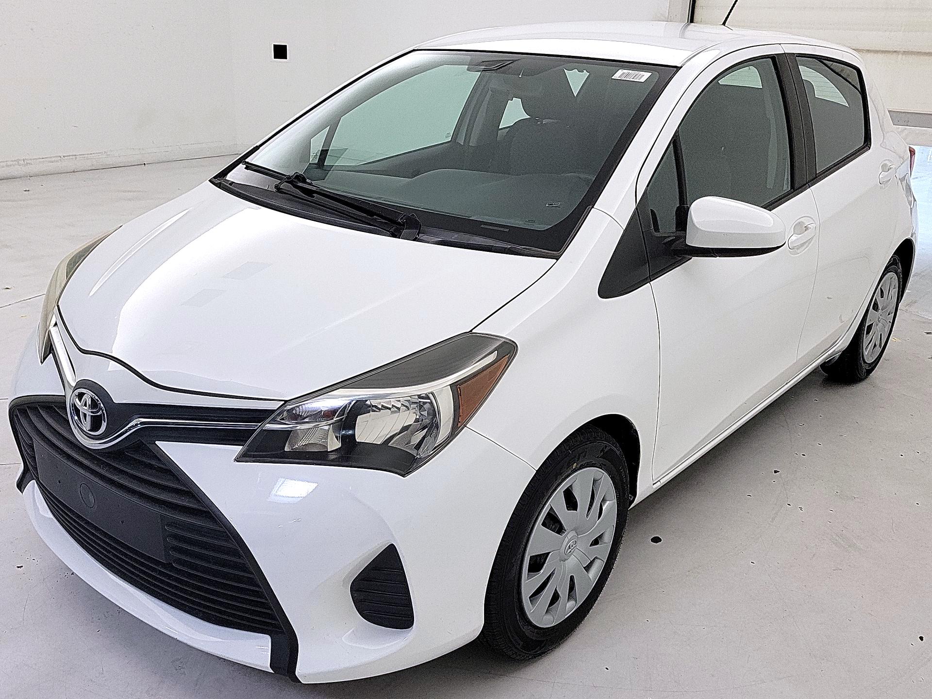 Thumbnail: 2016 Toyota Yaris - 3