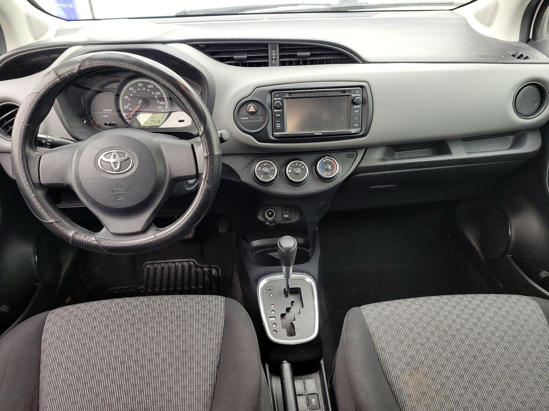 Thumbnail: 2016 Toyota Yaris - 8