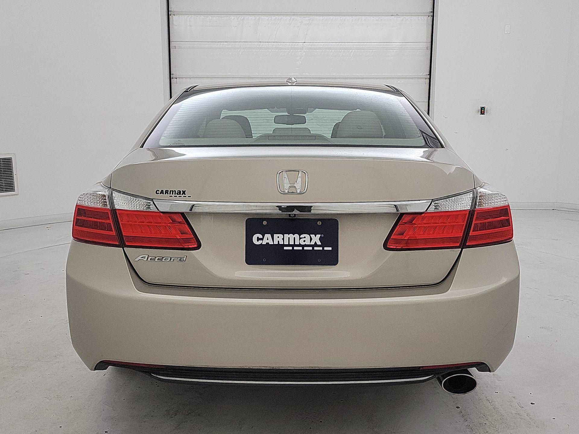 Thumbnail: 2015 Honda Accord - 6