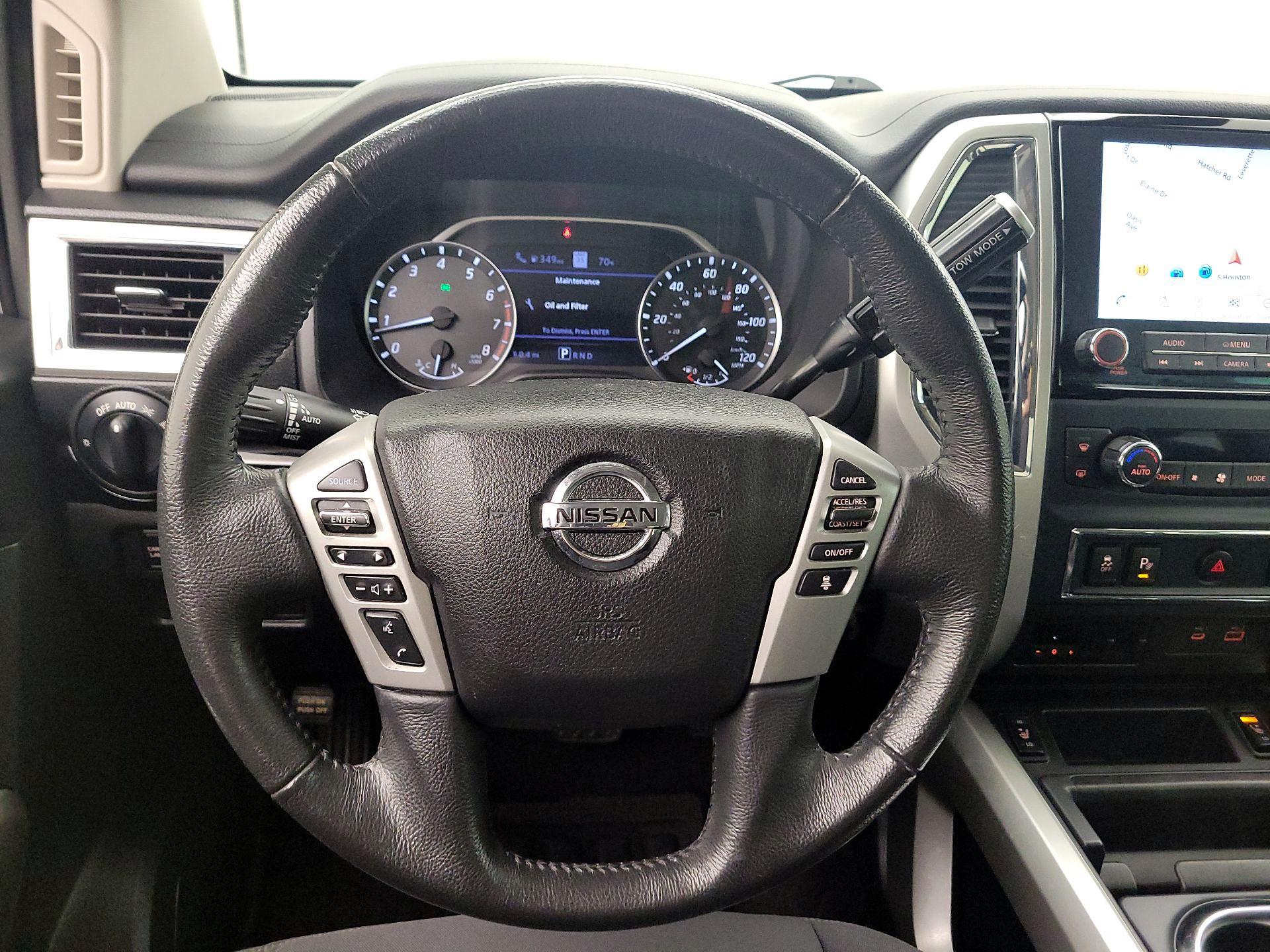 Thumbnail: 2020 Nissan Titan - 10