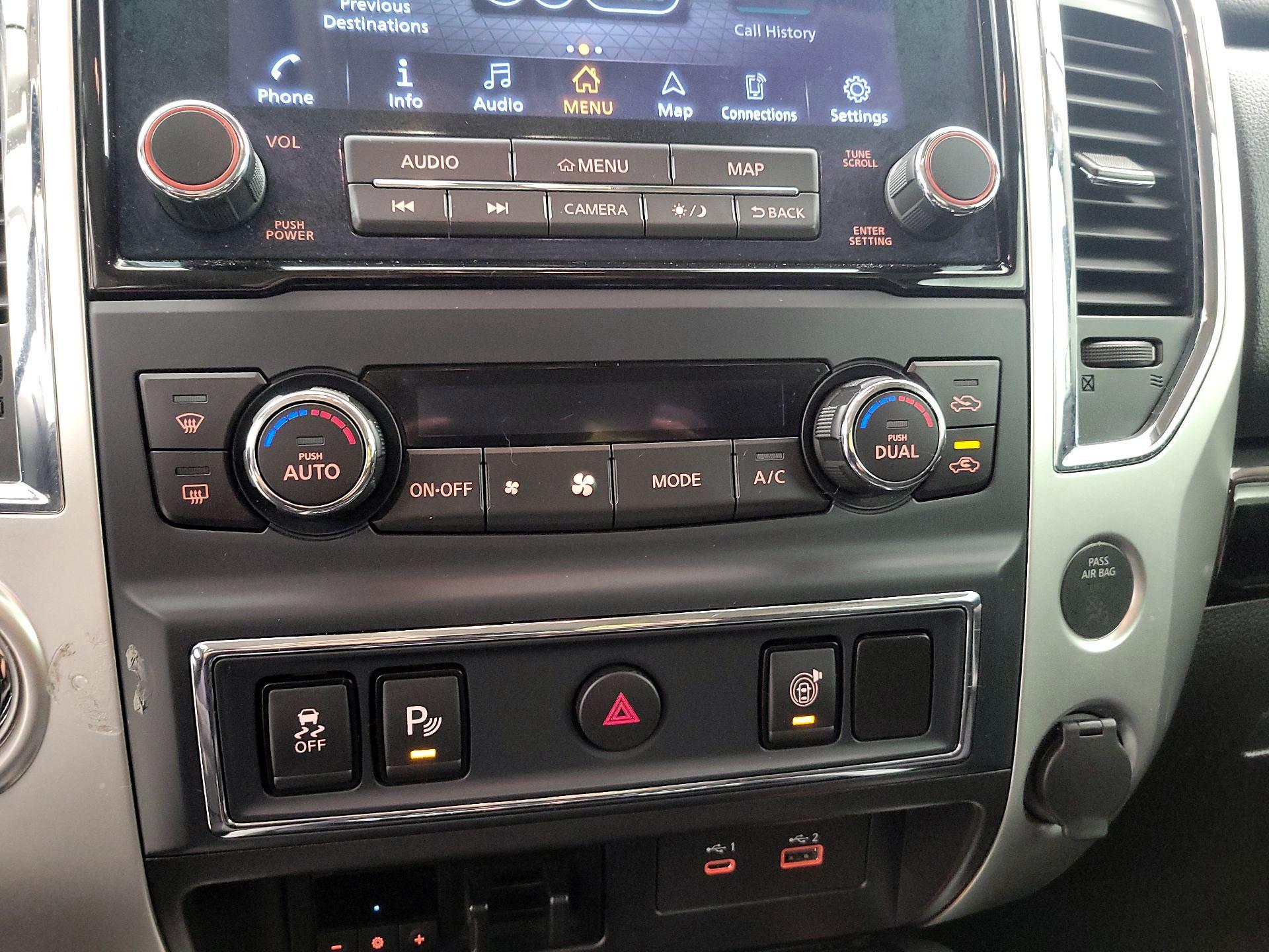 Thumbnail: 2020 Nissan Titan - 17