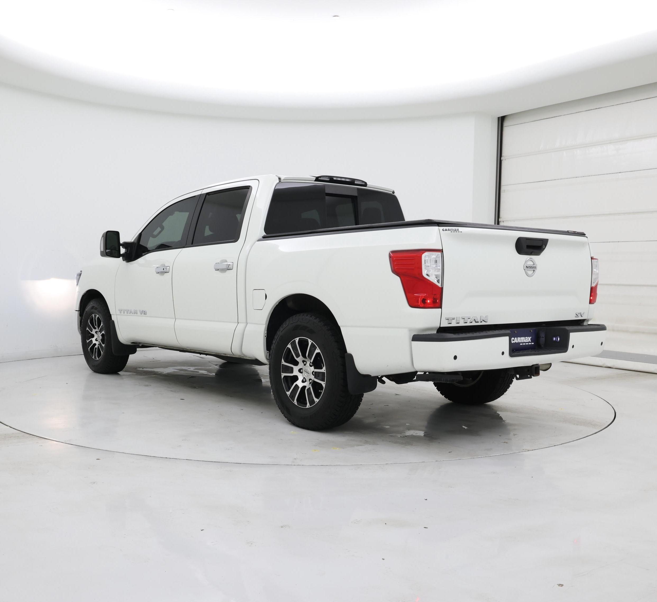 Thumbnail: 2020 Nissan Titan - 2