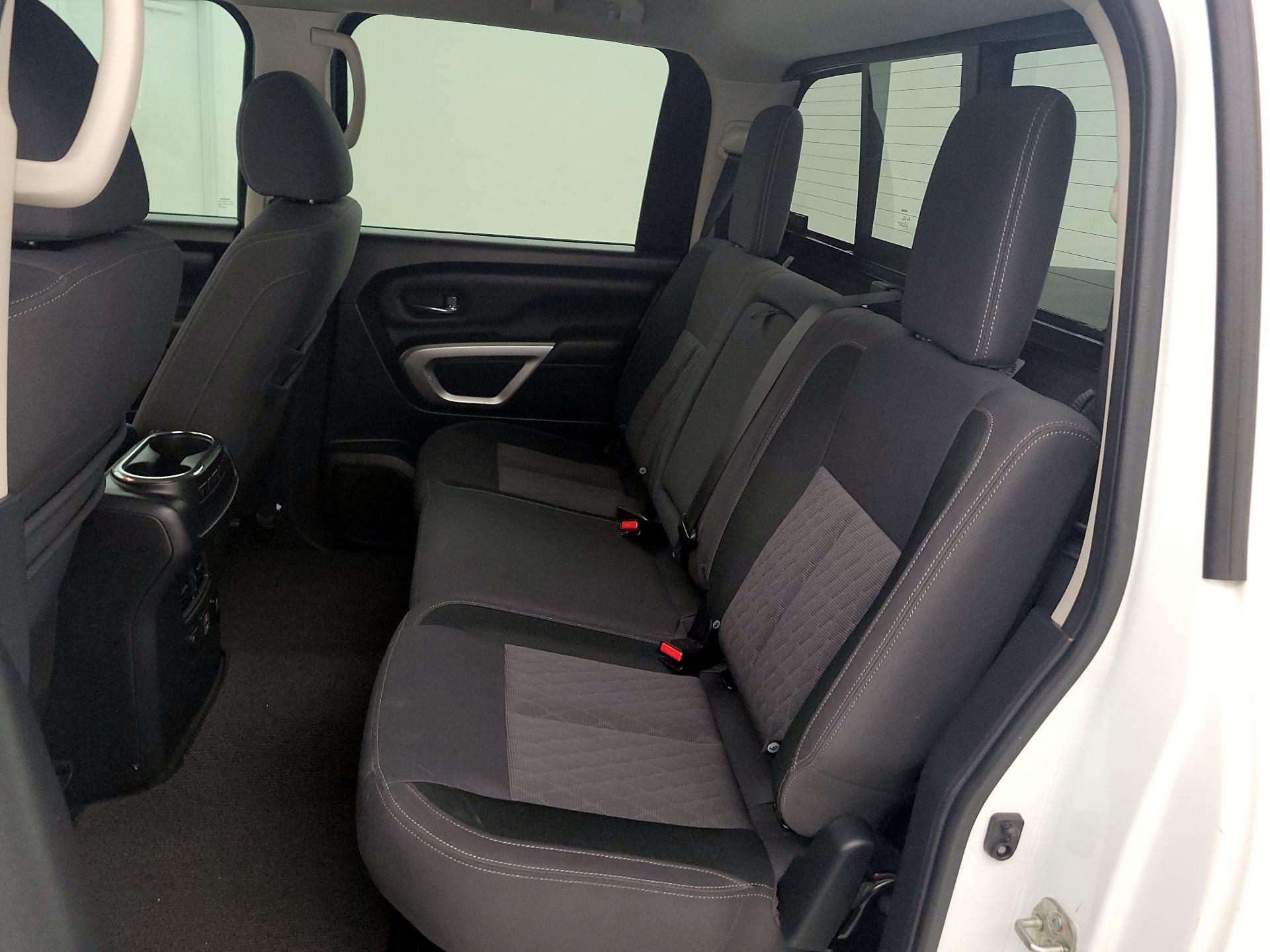 Thumbnail: 2020 Nissan Titan - 20