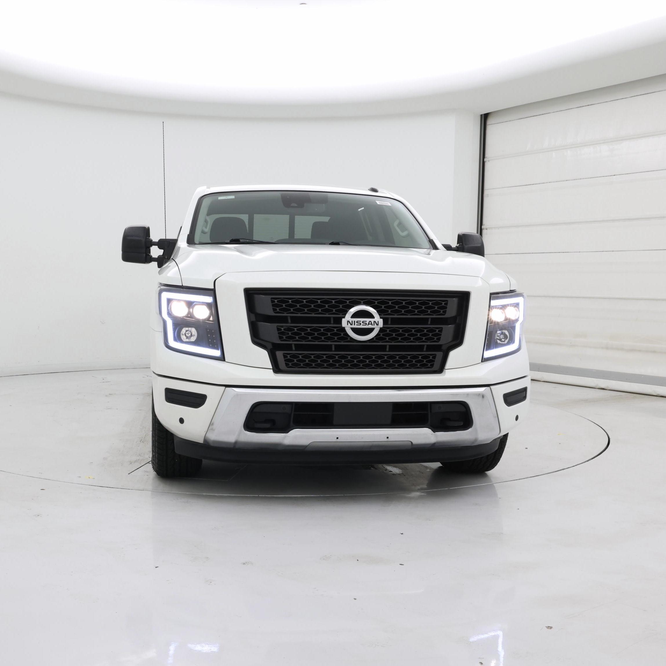 Thumbnail: 2020 Nissan Titan - 5