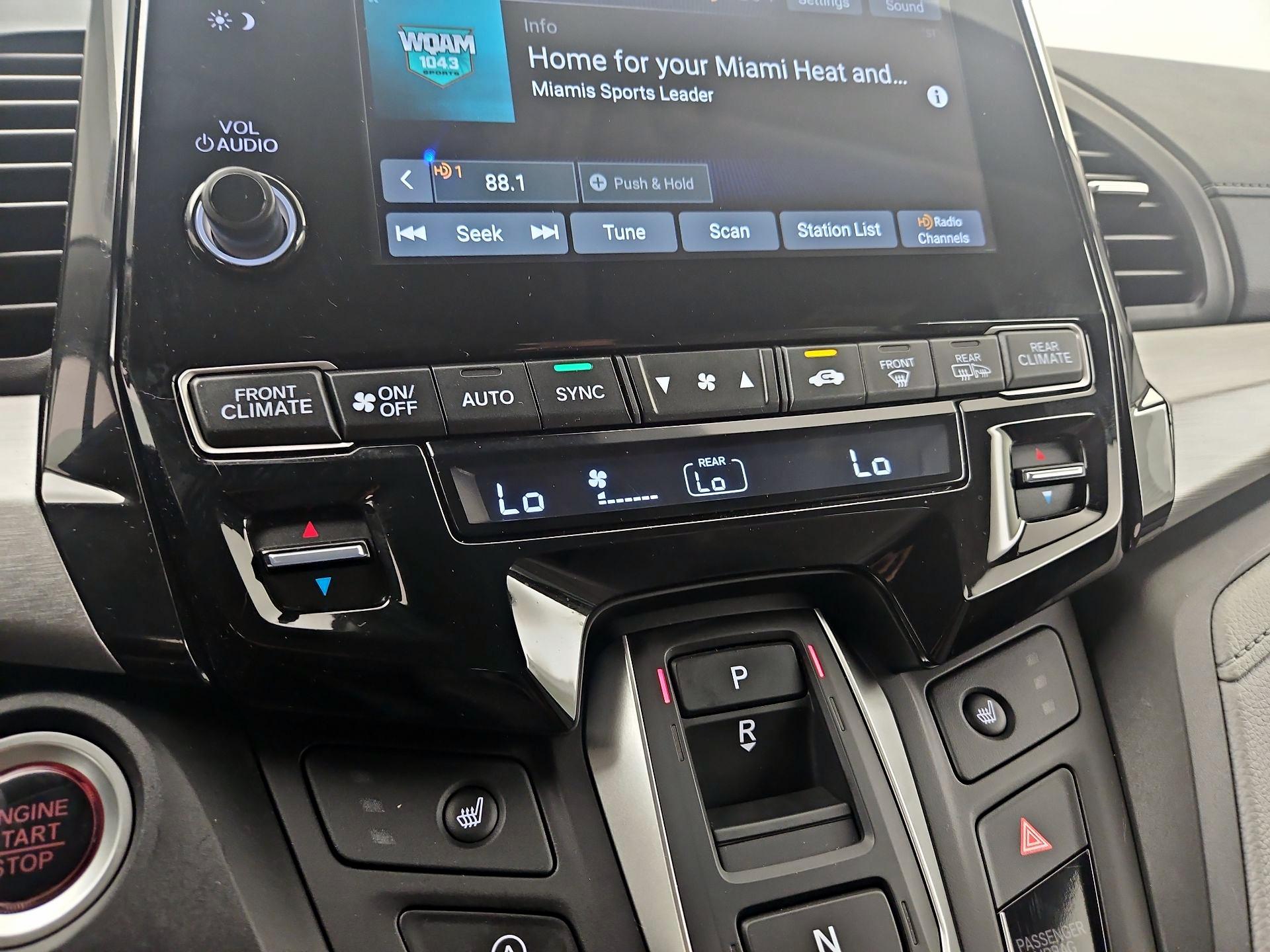 Thumbnail: 2022 Honda Odyssey - 16