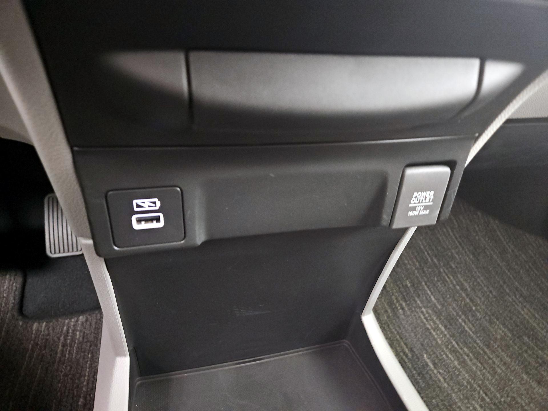 Thumbnail: 2022 Honda Odyssey - 18