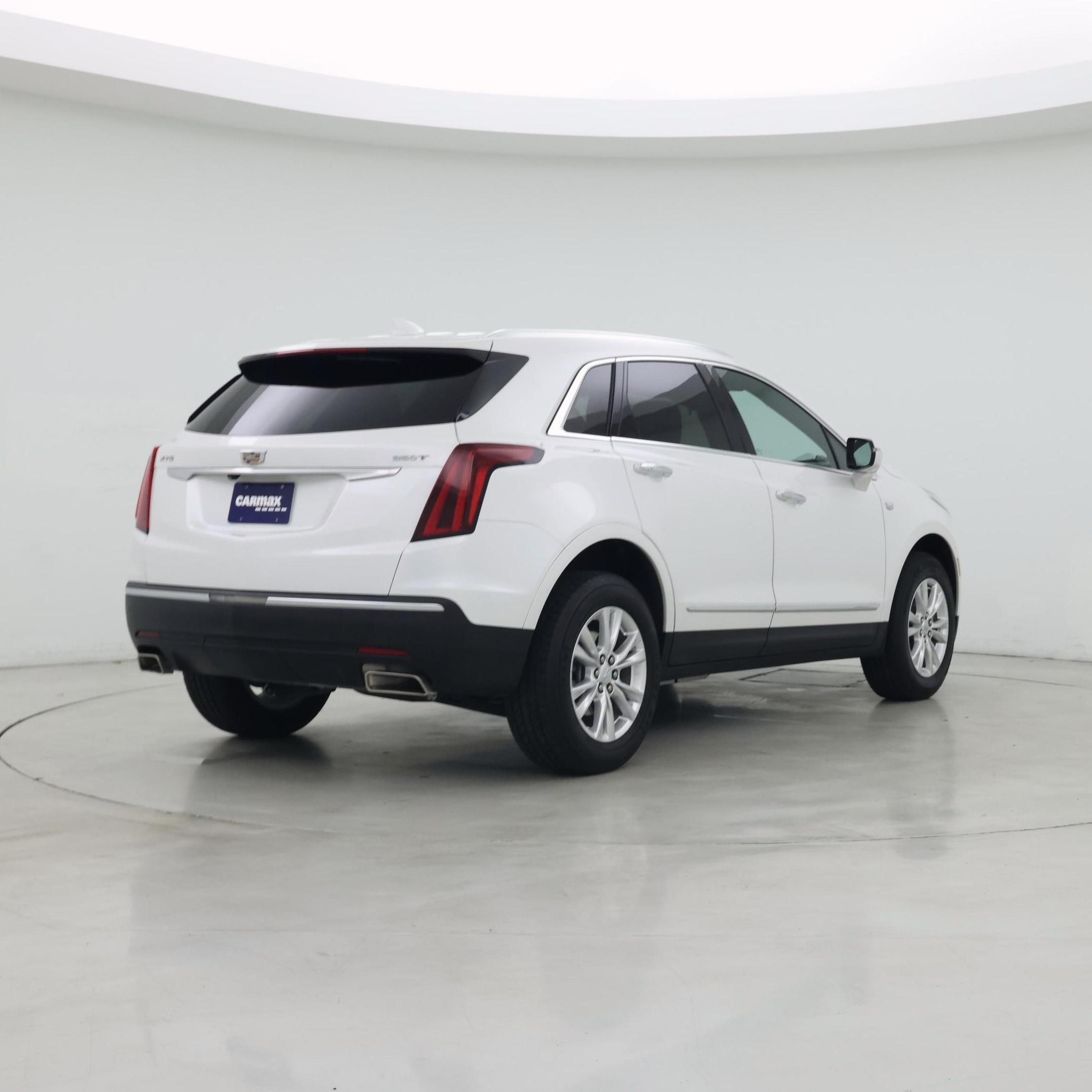 Thumbnail: 2023 Cadillac XT5 - 8
