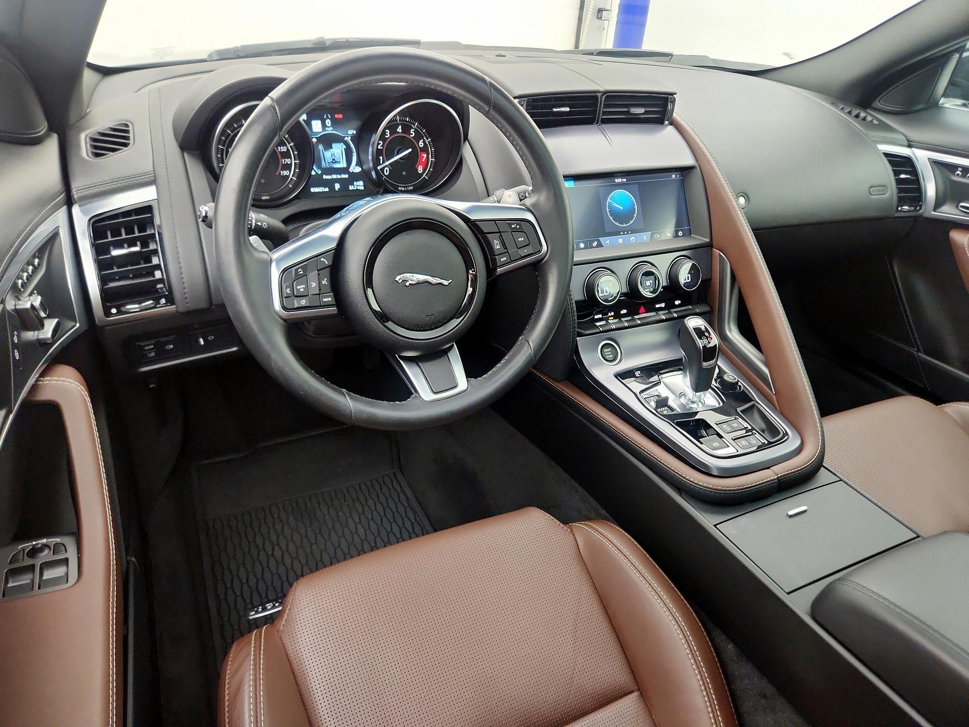 Thumbnail: 2019 Jaguar F-Type - 9