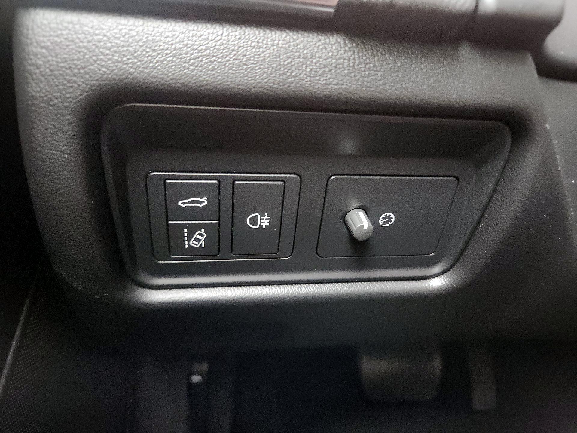 Thumbnail: 2019 Jaguar F-Type - 13