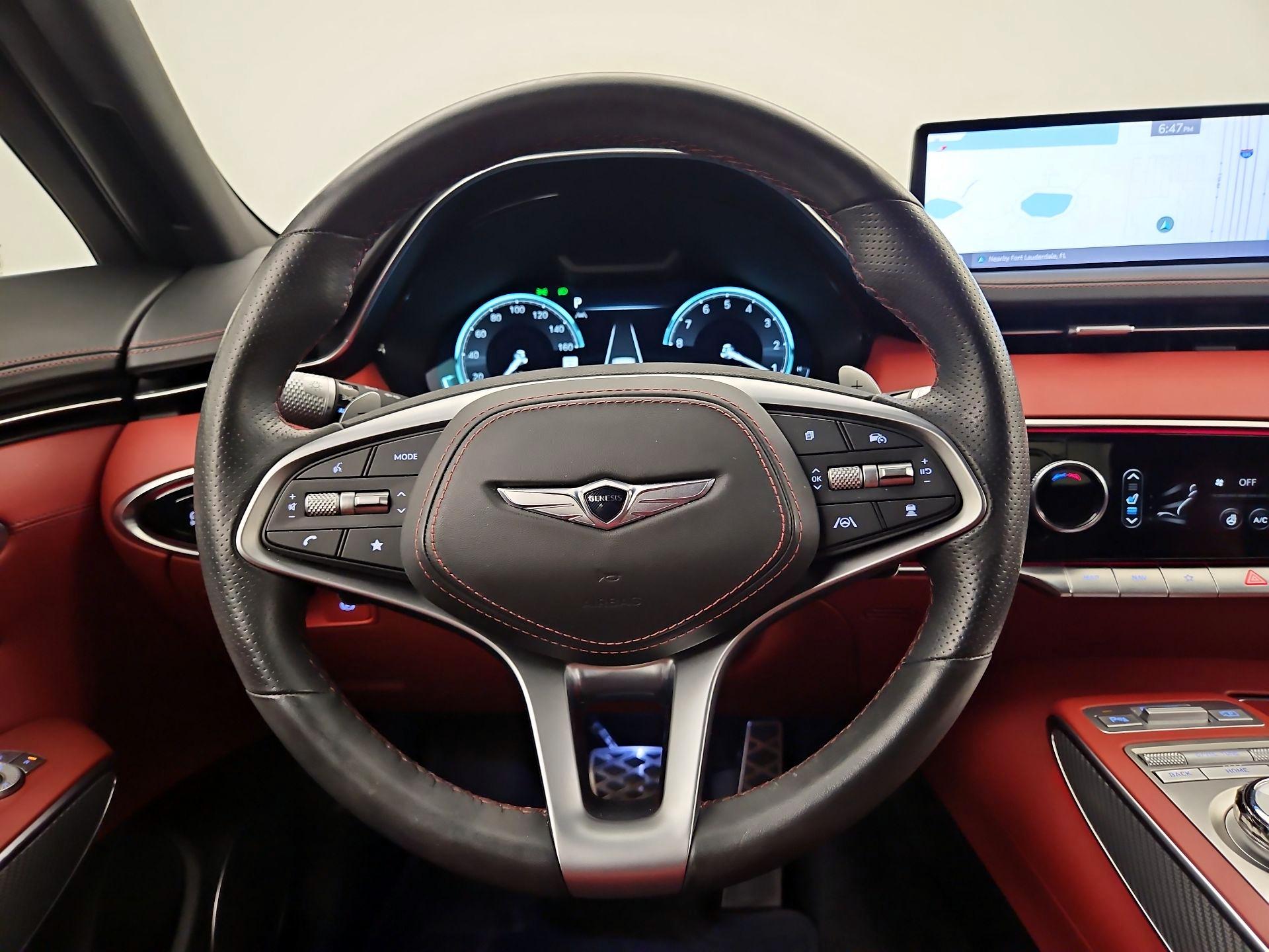 Thumbnail: 2024 Genesis GV70 - 10