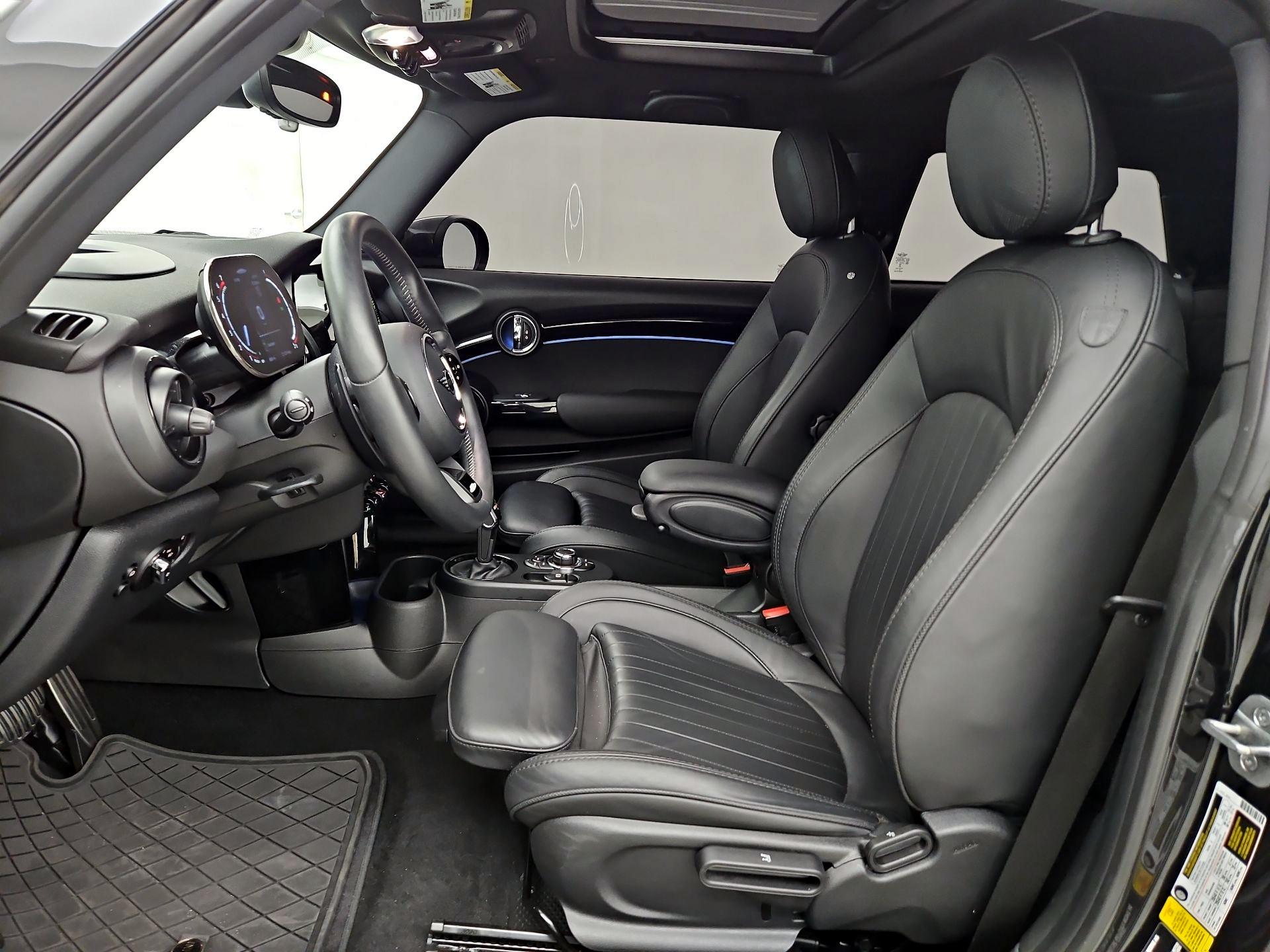 Thumbnail: 2023 MINI Cooper Hardtop - 11