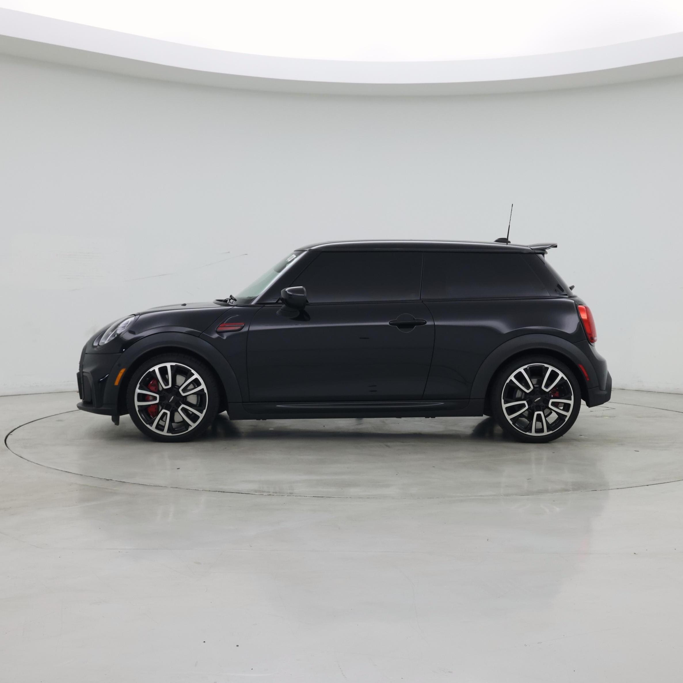 Thumbnail: 2023 MINI Cooper Hardtop - 3