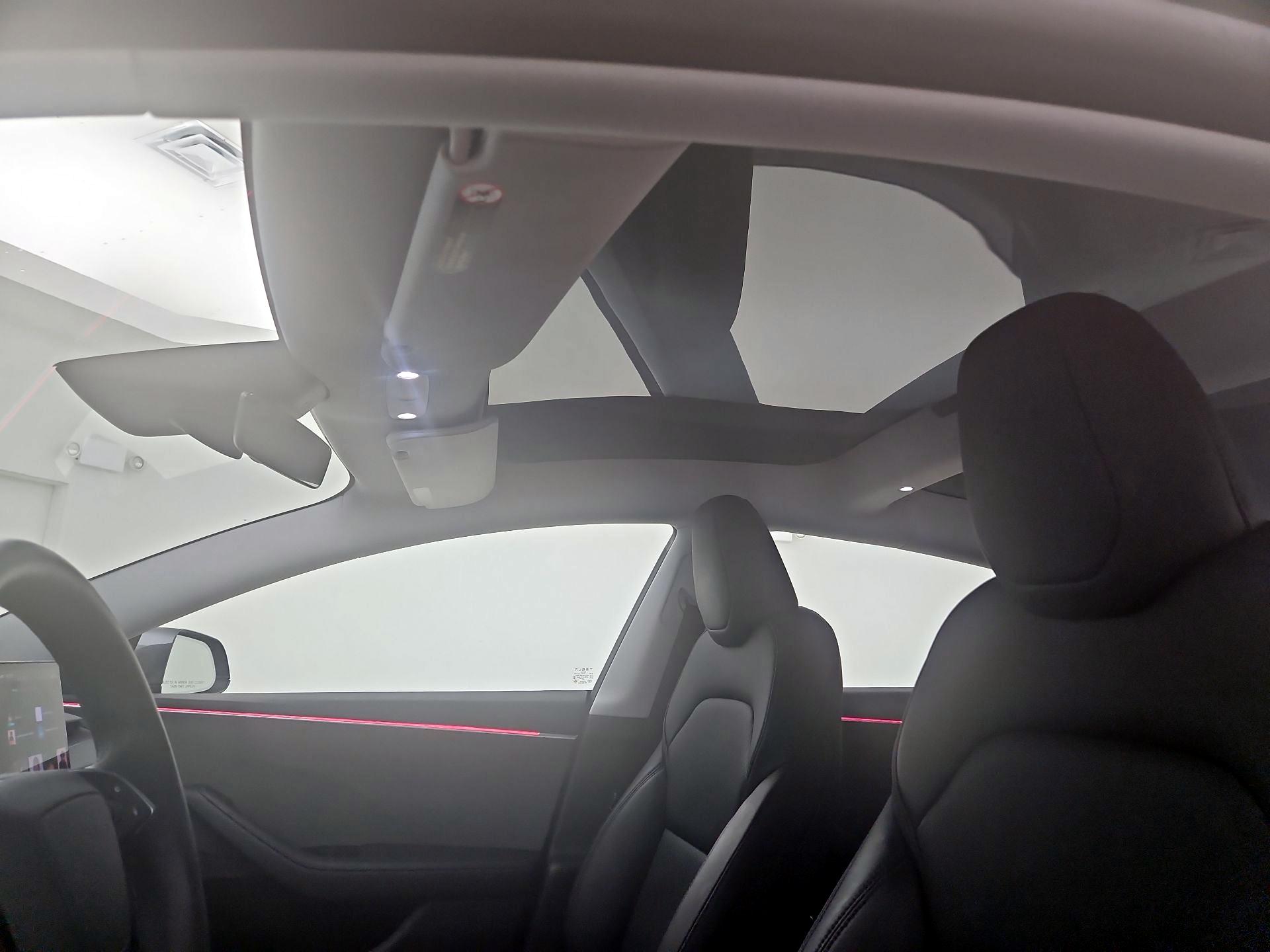 Thumbnail: 2025 Tesla Model 3 - 20