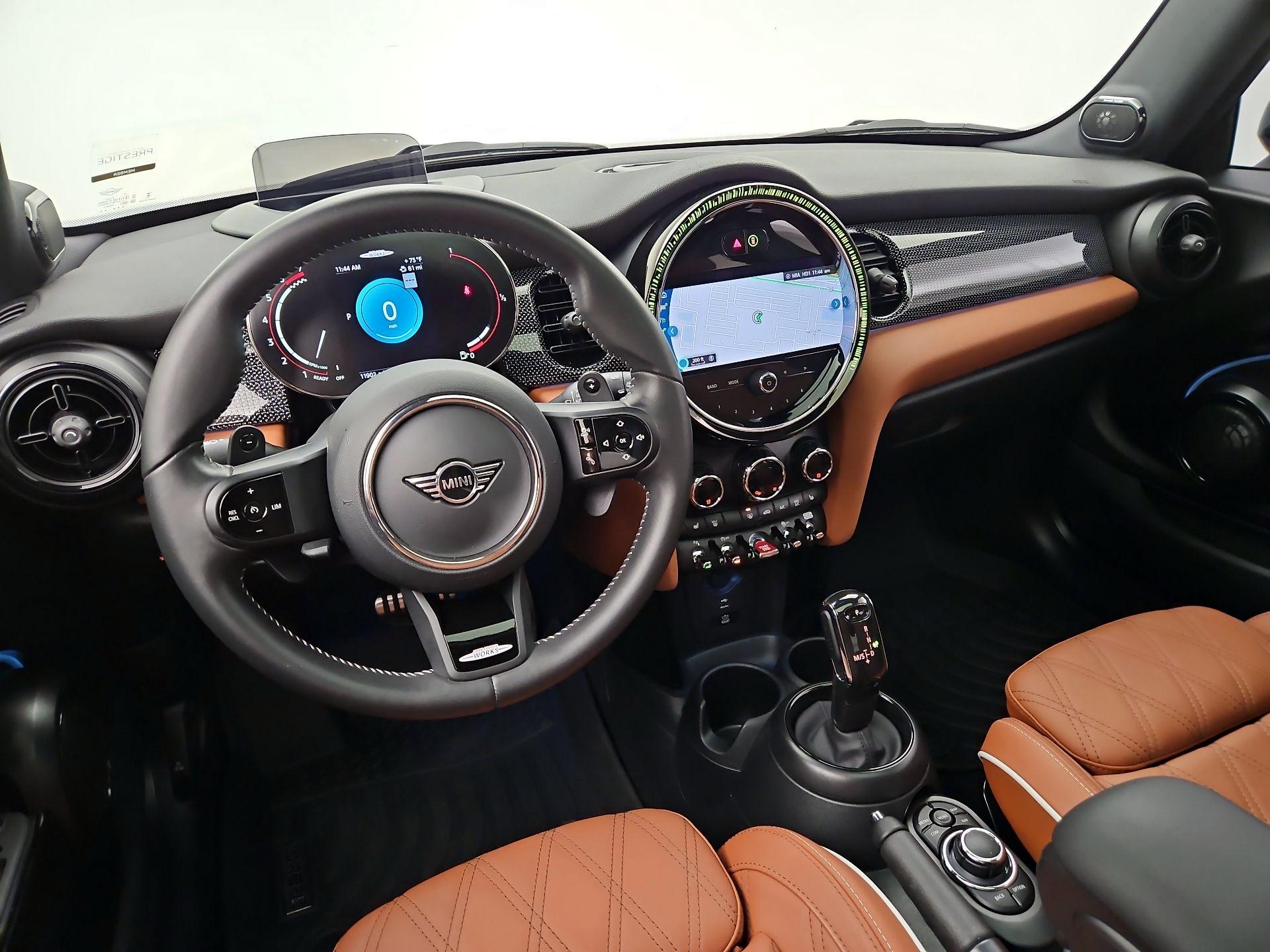 Thumbnail: 2024 MINI Cooper Hardtop - 9