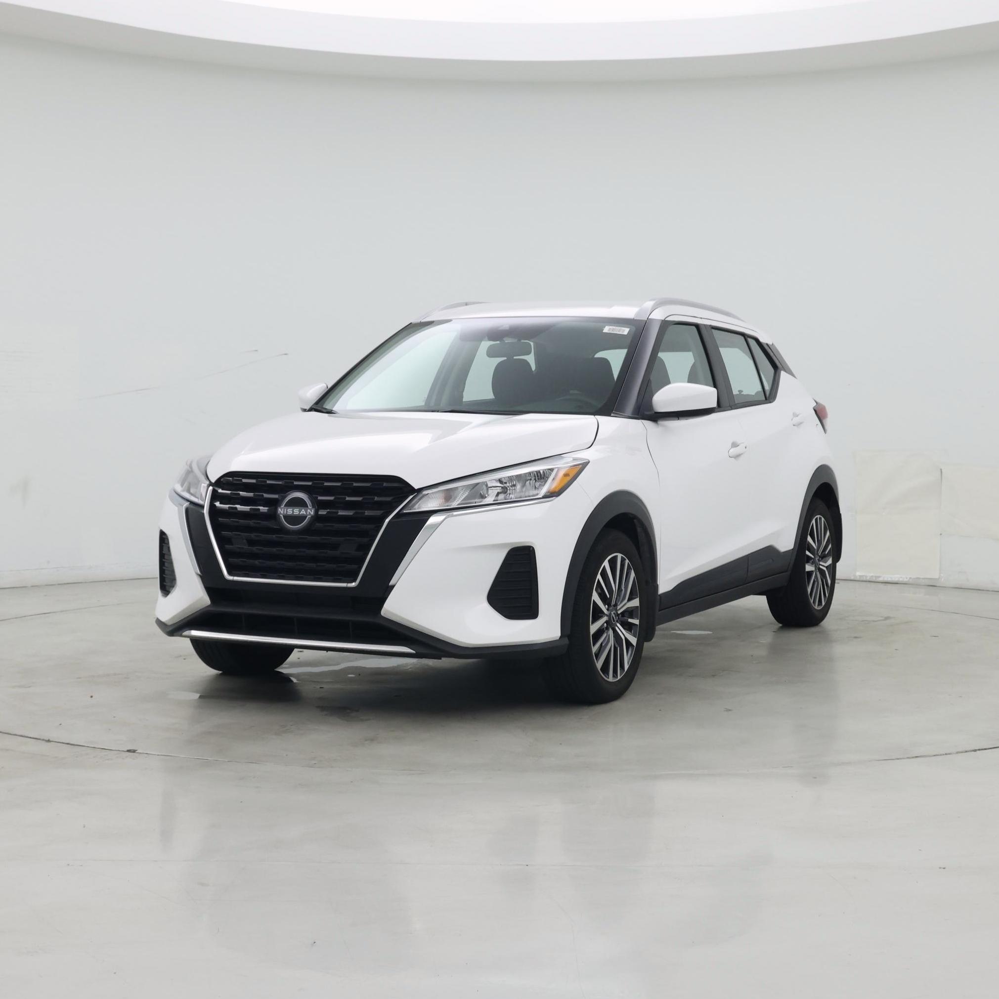 Thumbnail: 2023 Nissan Kicks - 4