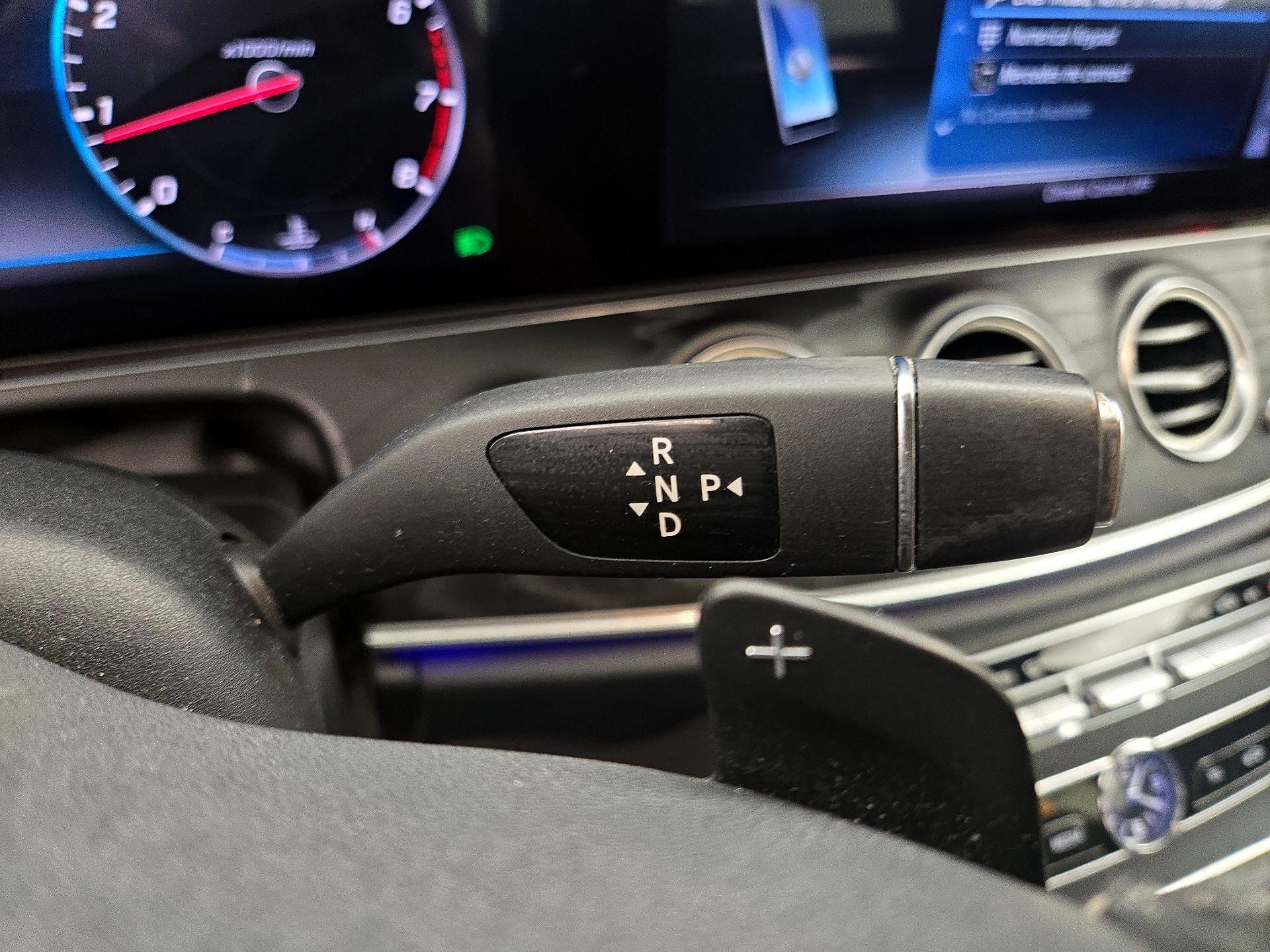 Thumbnail: 2020 Mercedes-Benz E-Class - 18