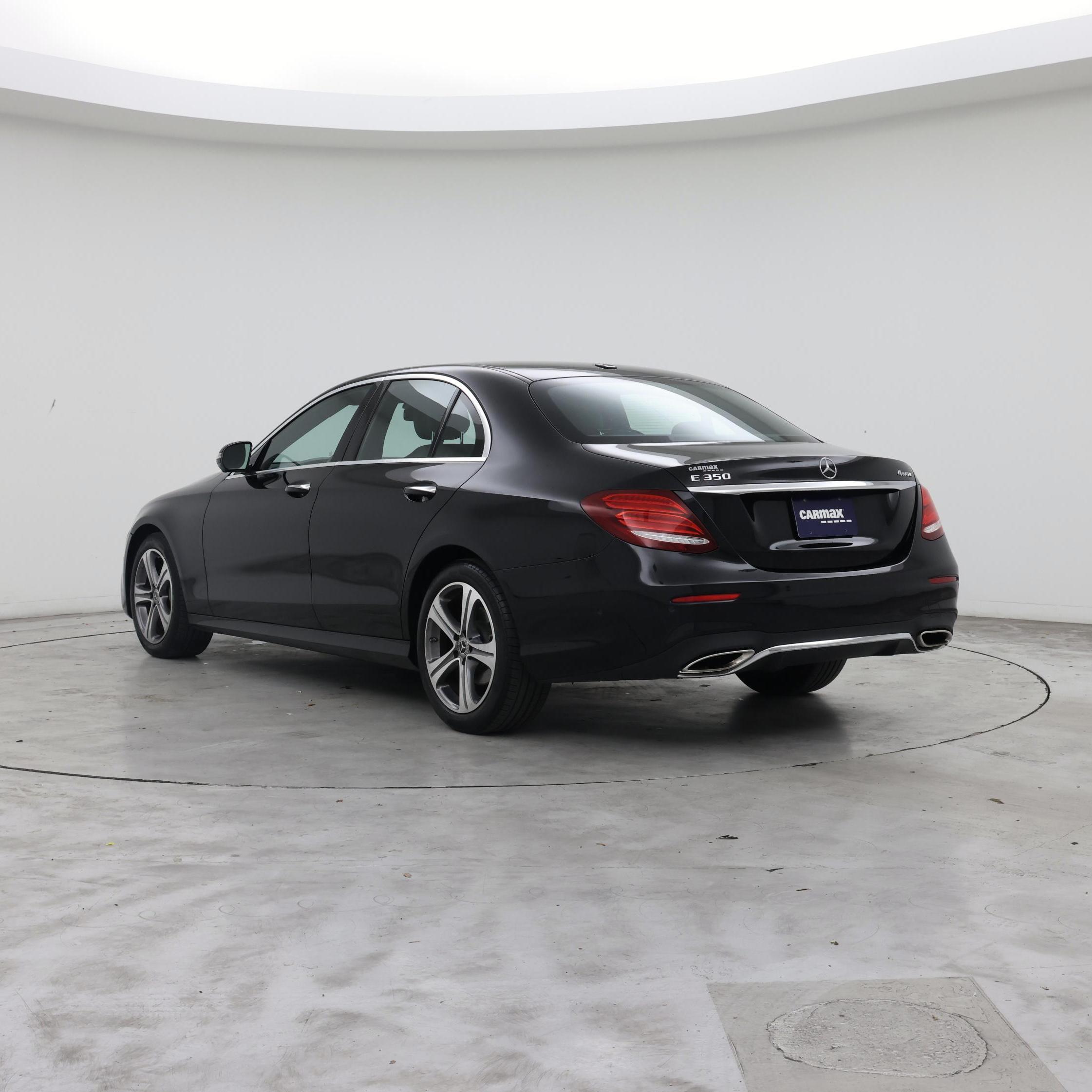 Thumbnail: 2020 Mercedes-Benz E-Class - 2