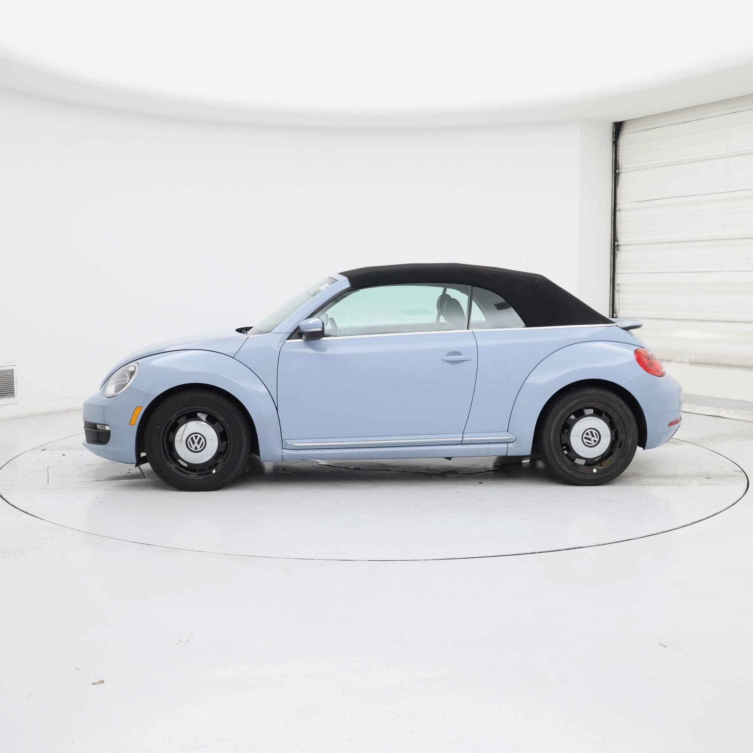 Thumbnail: 2014 Volkswagen Beetle - 3