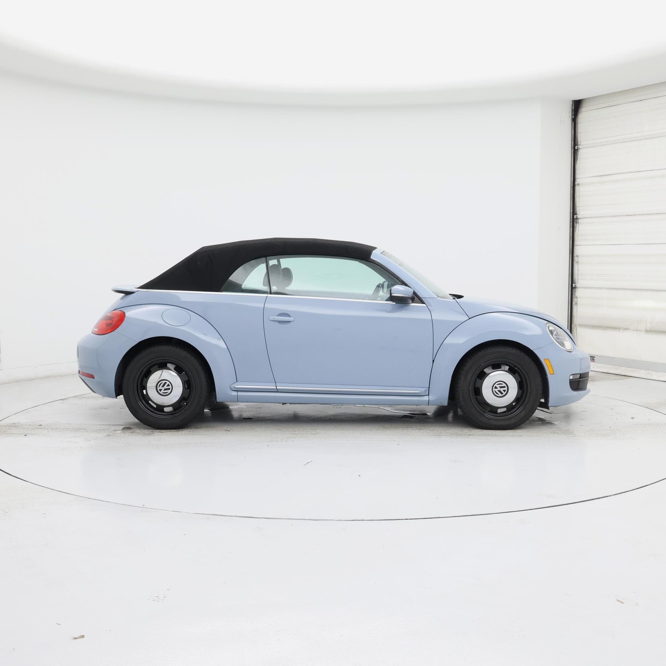 Thumbnail: 2014 Volkswagen Beetle - 7
