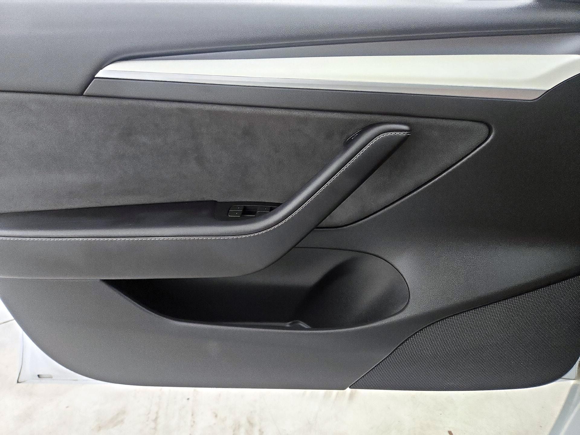 Thumbnail: 2023 Tesla Model 3 - 12