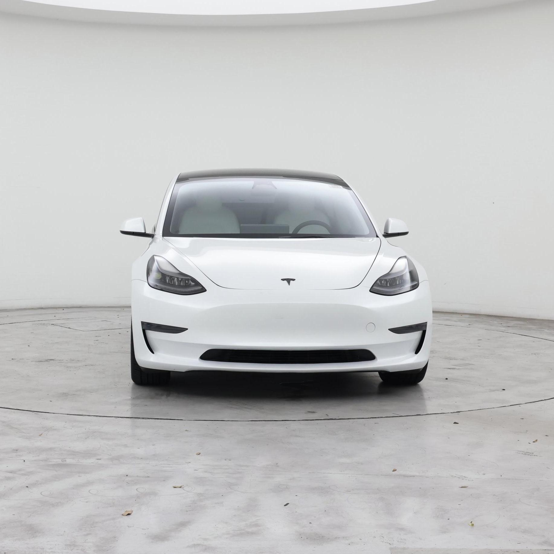 Thumbnail: 2023 Tesla Model 3 - 5