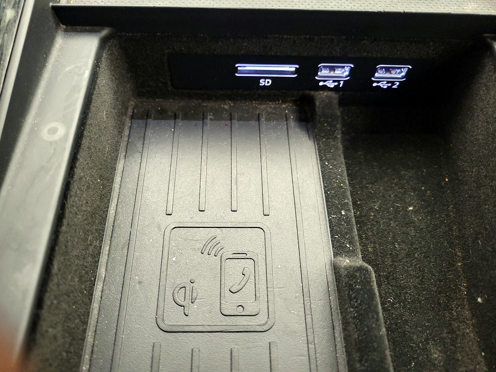 Thumbnail: 2019 Audi Q8 - 19