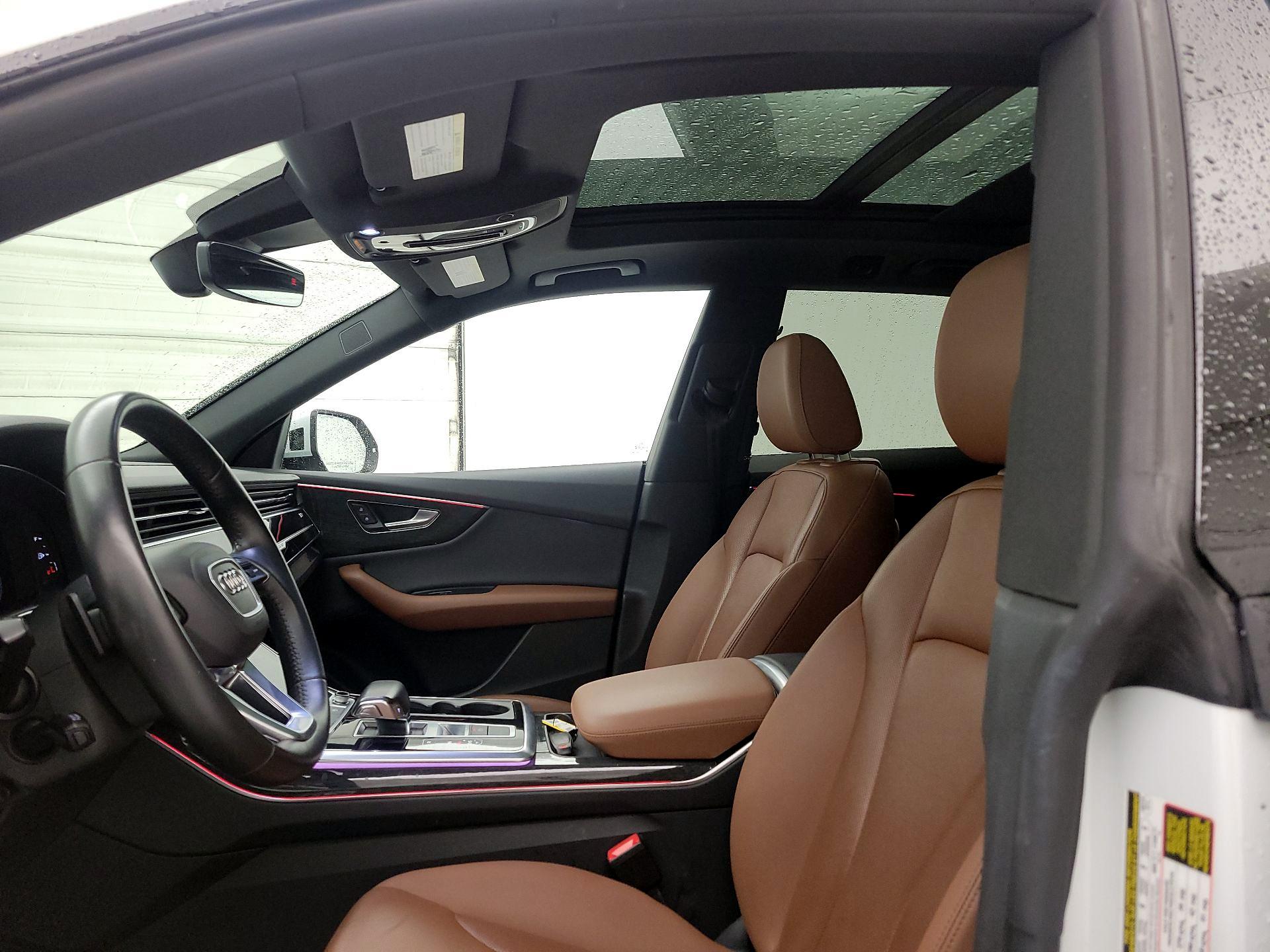 Thumbnail: 2019 Audi Q8 - 20