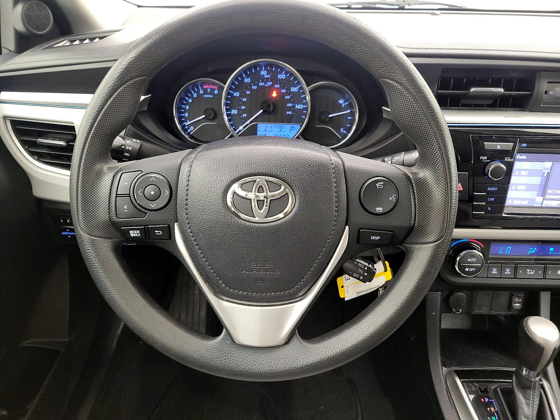 Thumbnail: 2016 Toyota Corolla - 10