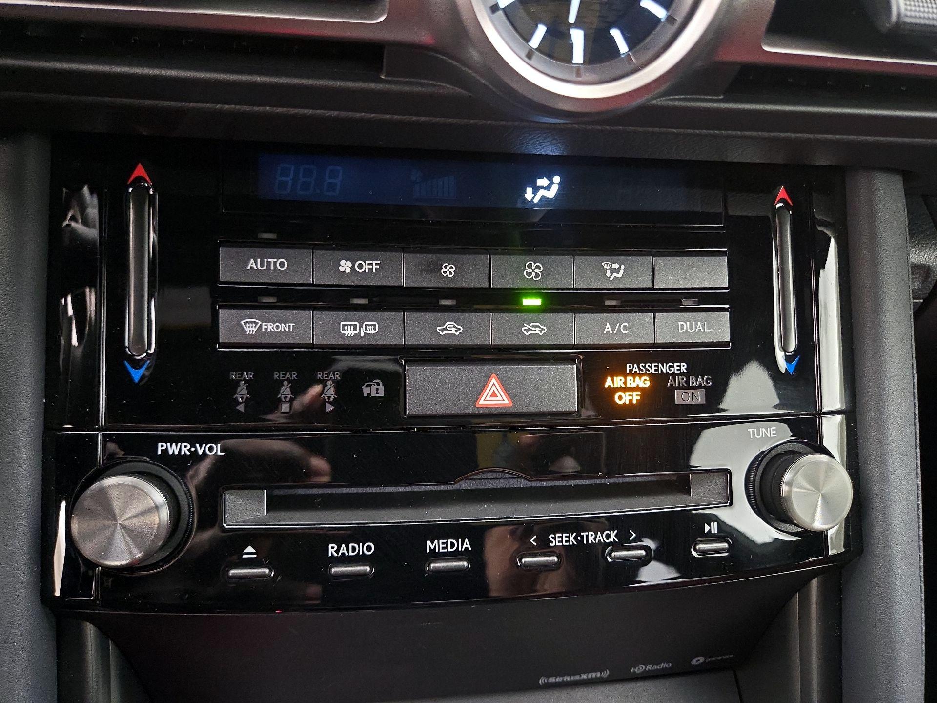 Thumbnail: 2022 Lexus IS - 16