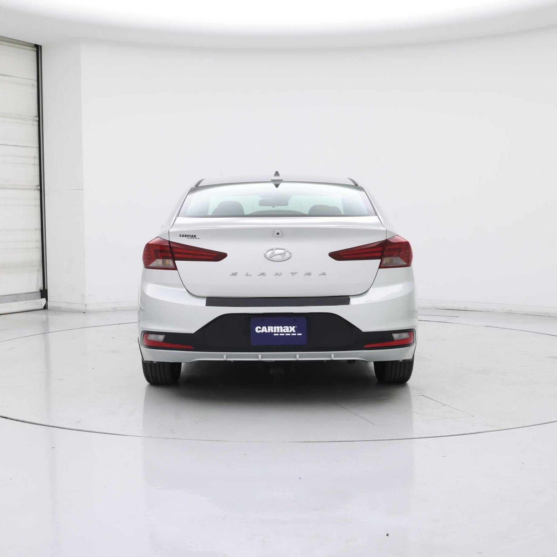 Thumbnail: 2020 Hyundai Elantra - 6