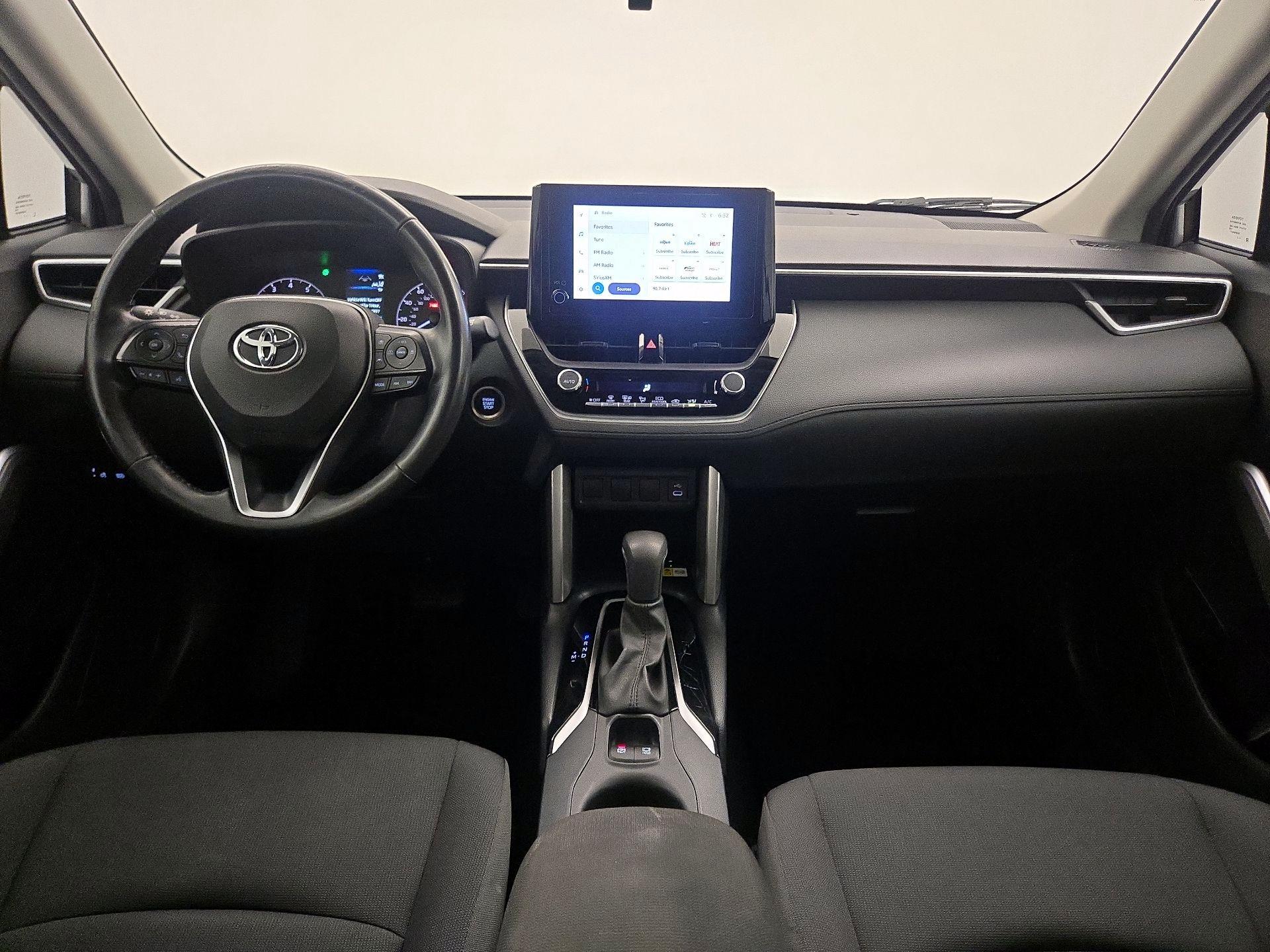 Thumbnail: 2023 Toyota Corolla Cross - 9