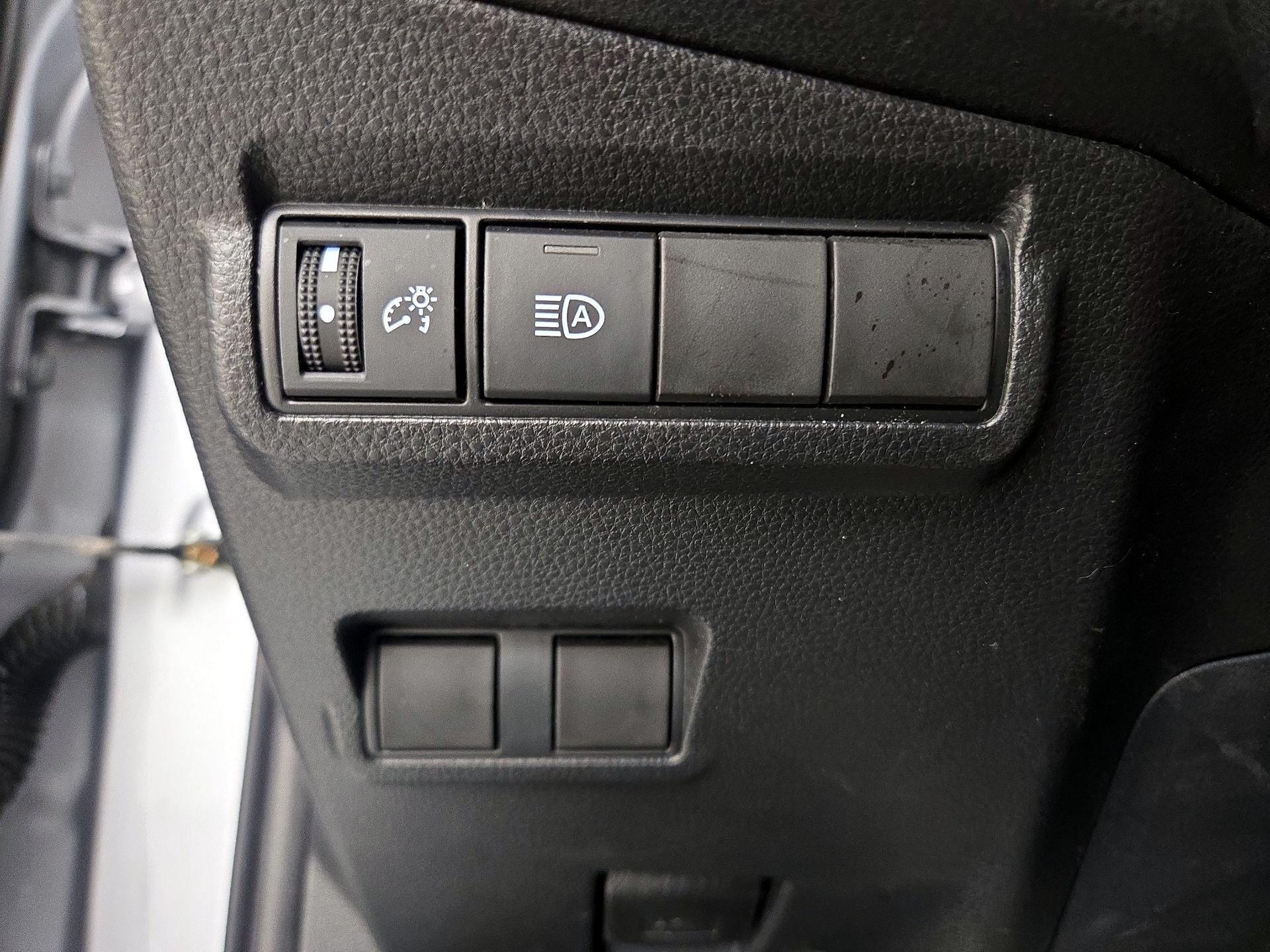 Thumbnail: 2023 Toyota Corolla Cross - 13