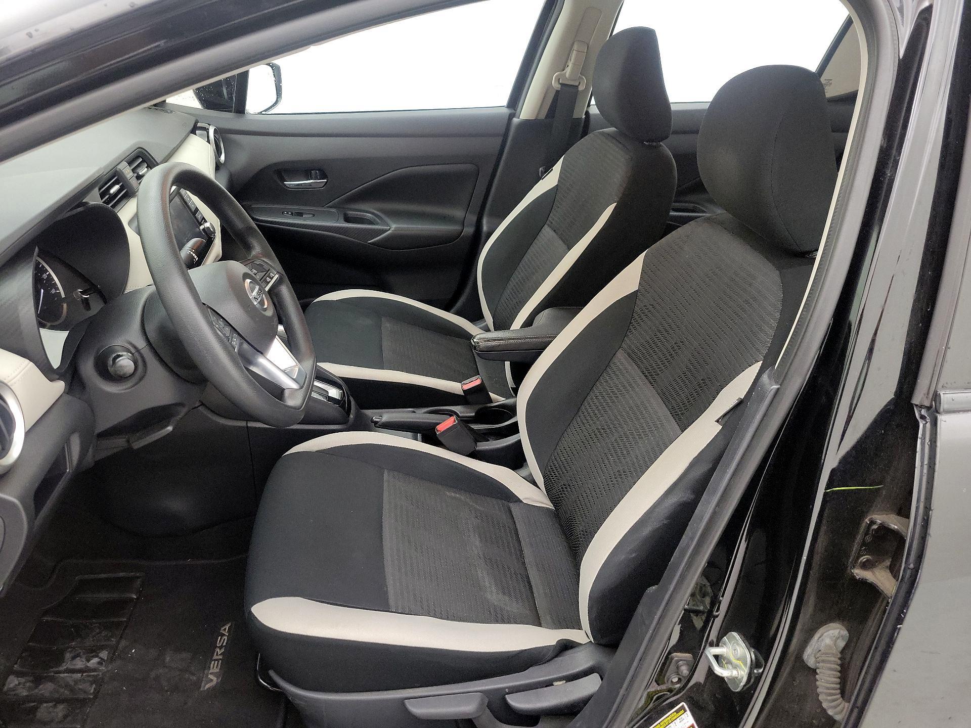Thumbnail: 2020 Nissan Versa - 11