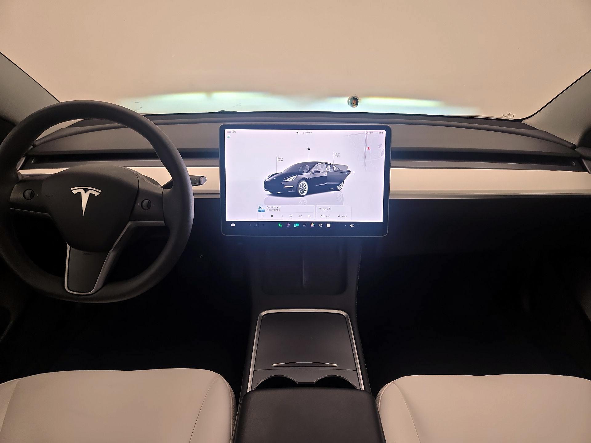 Thumbnail: 2022 Tesla Model 3 - 9