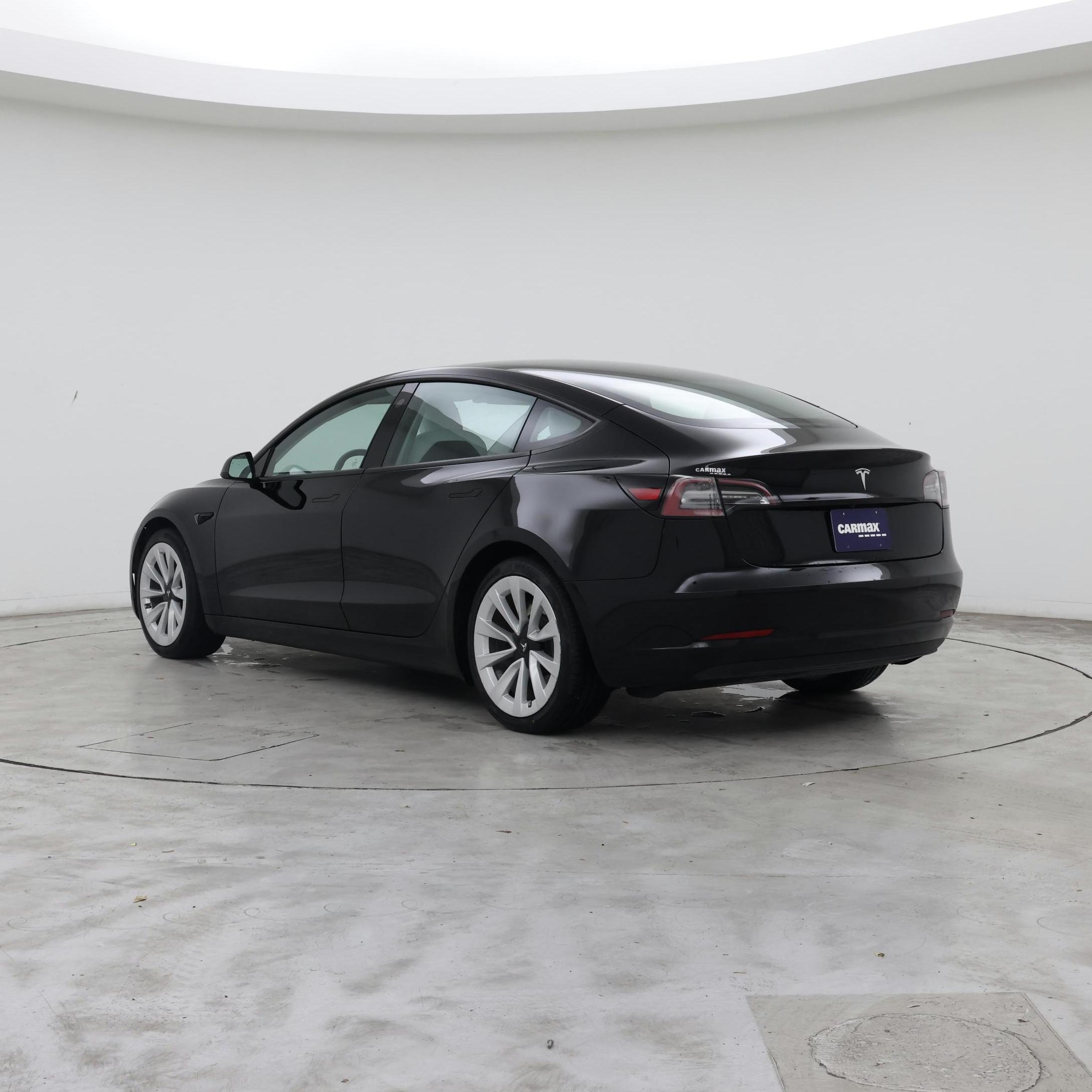 Thumbnail: 2022 Tesla Model 3 - 2