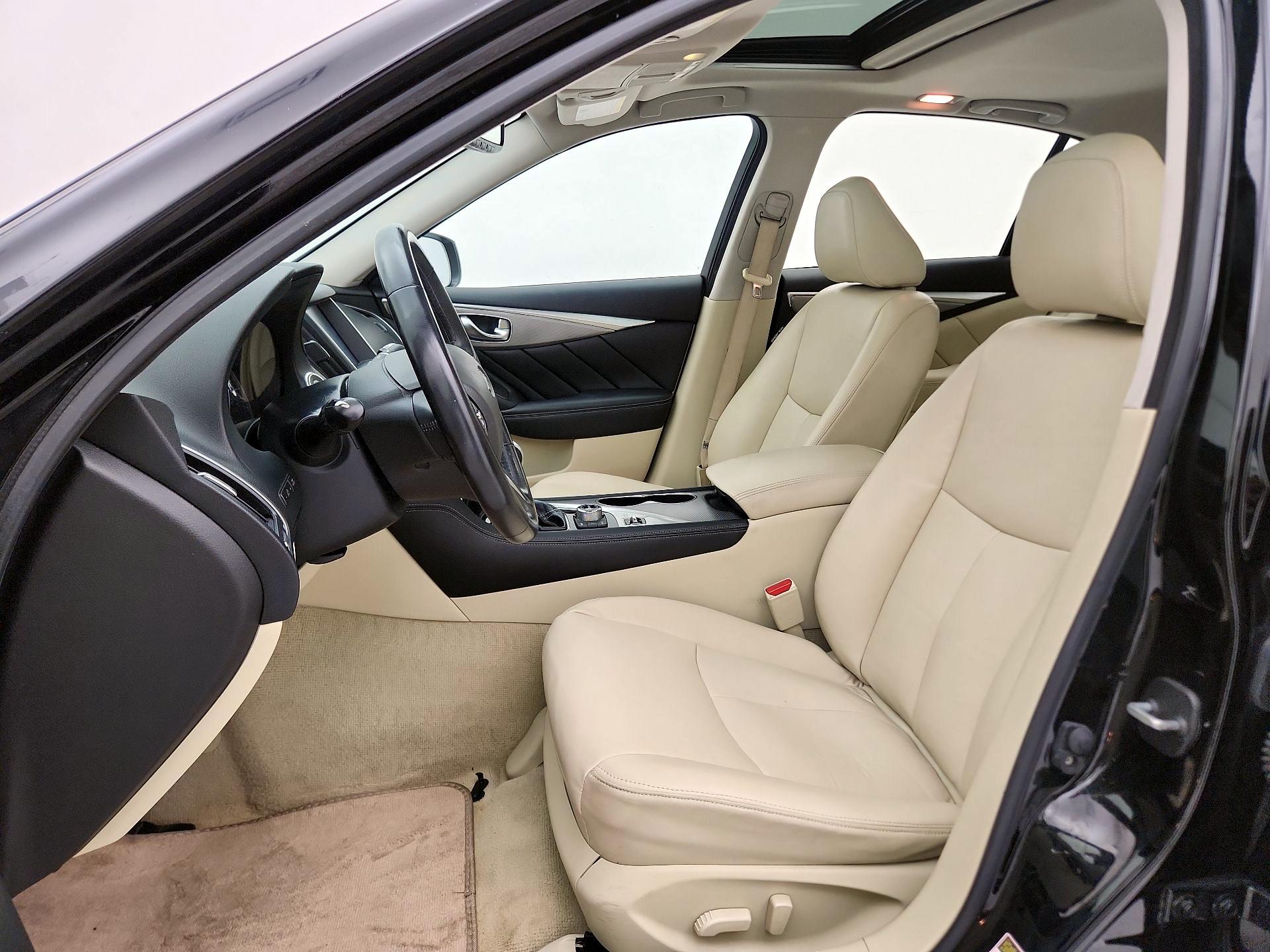 Thumbnail: 2014 INFINITI Q50 - 11