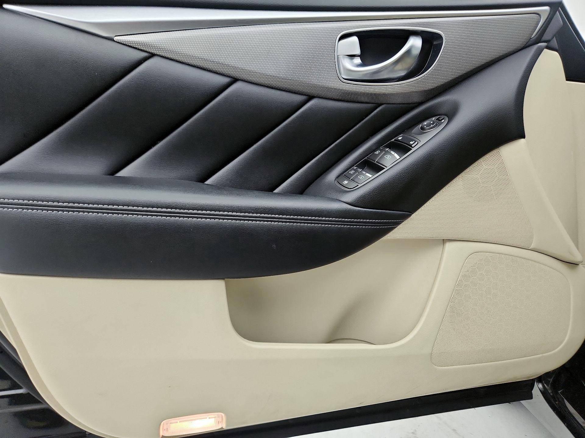 Thumbnail: 2014 INFINITI Q50 - 12