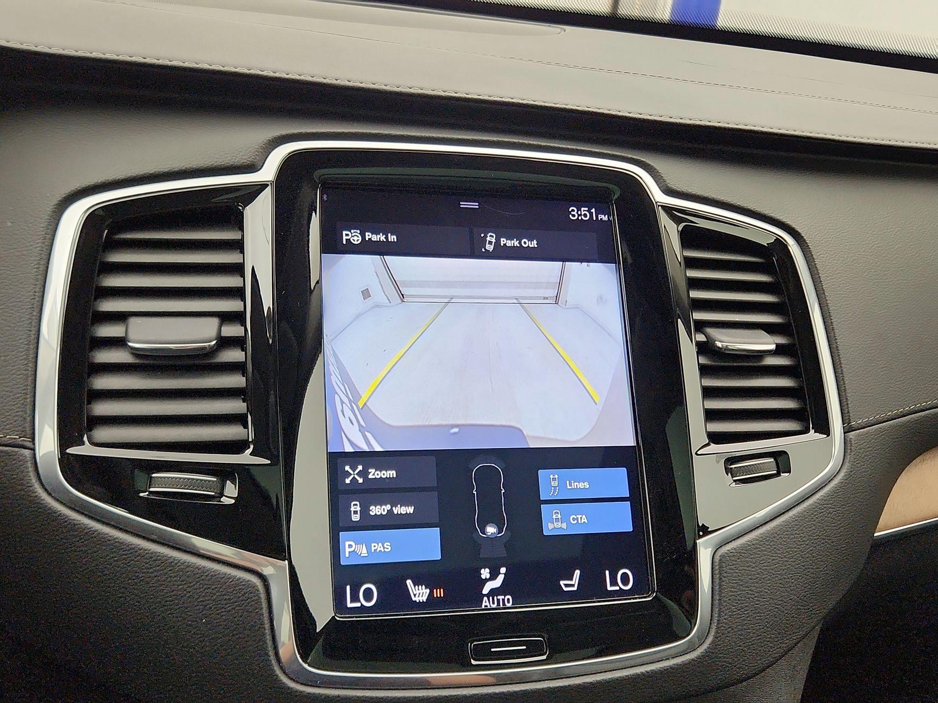 Thumbnail: 2018 Volvo XC90 - 15