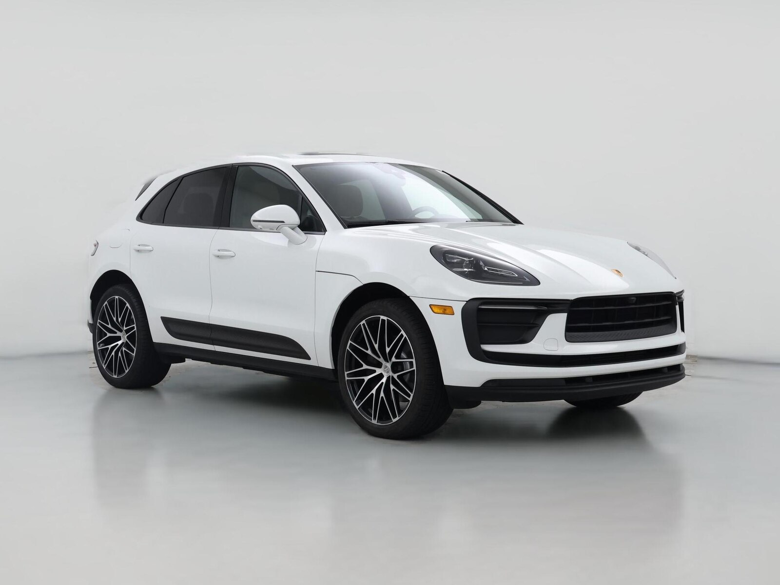 2022 Porsche Macan Base