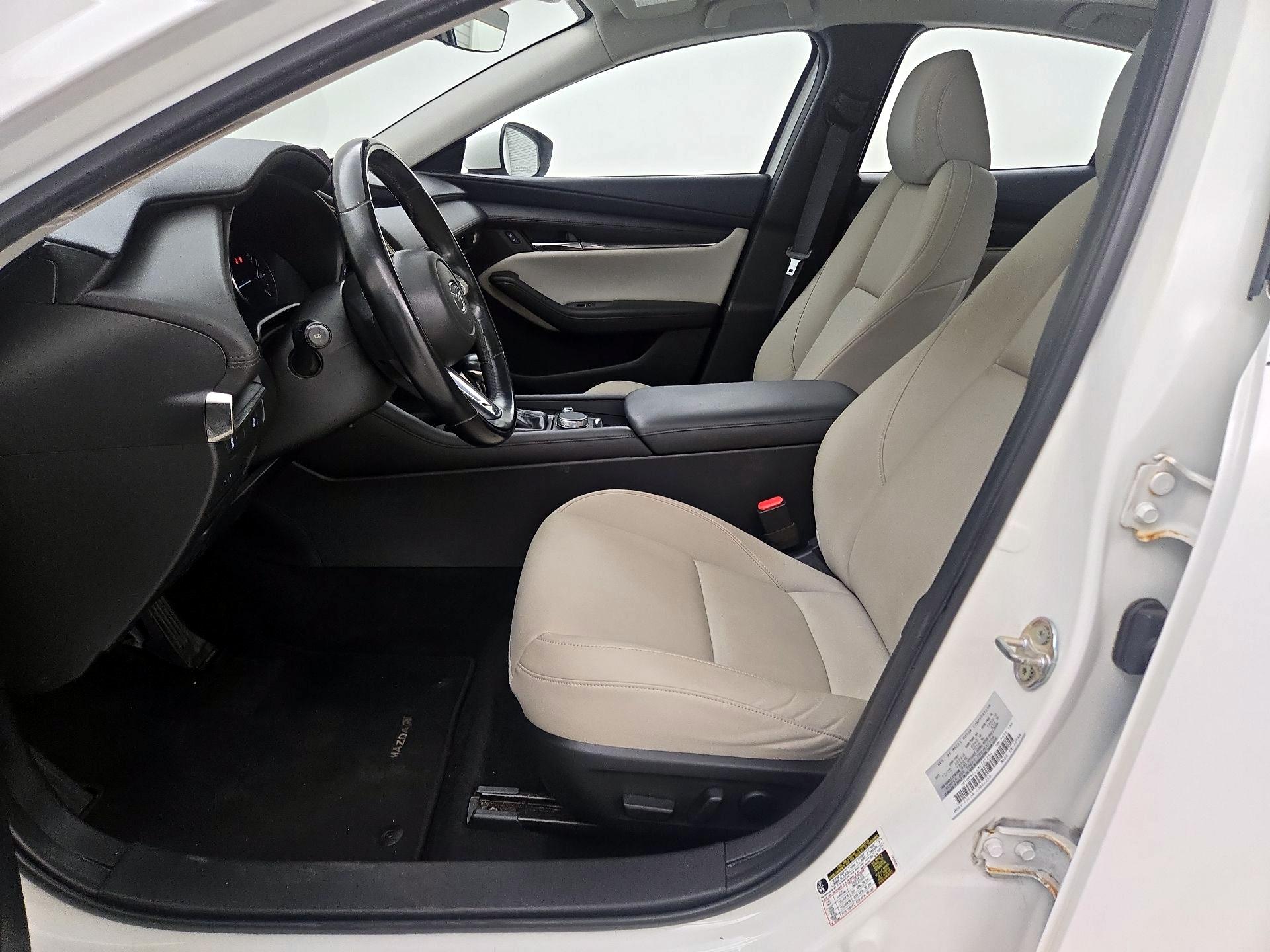 Thumbnail: 2021 Mazda Mazda3 - 11