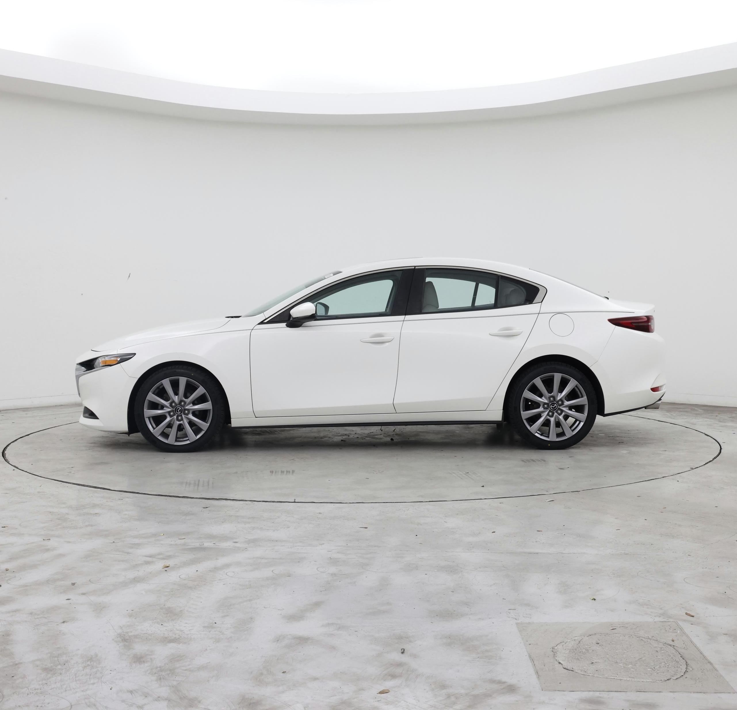 Thumbnail: 2021 Mazda Mazda3 - 3