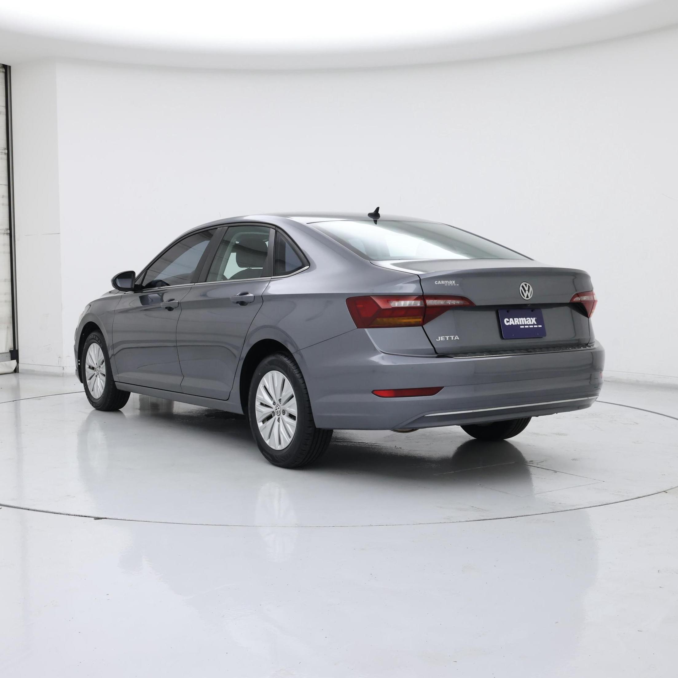 Thumbnail: 2019 Volkswagen Jetta - 2