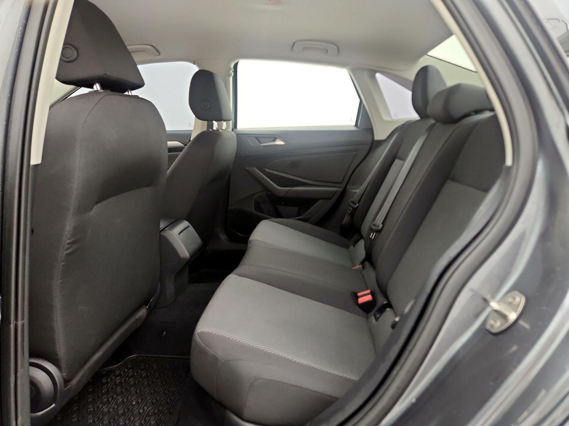 Thumbnail: 2019 Volkswagen Jetta - 19